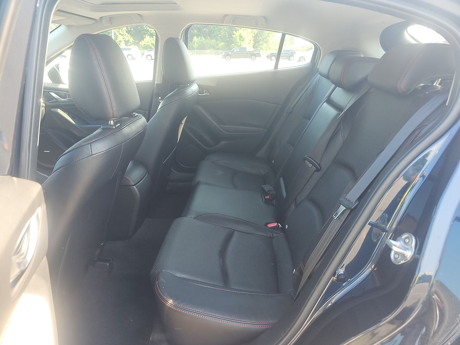 2015 MAZDA MAZDA3 s Grand Touring FWD