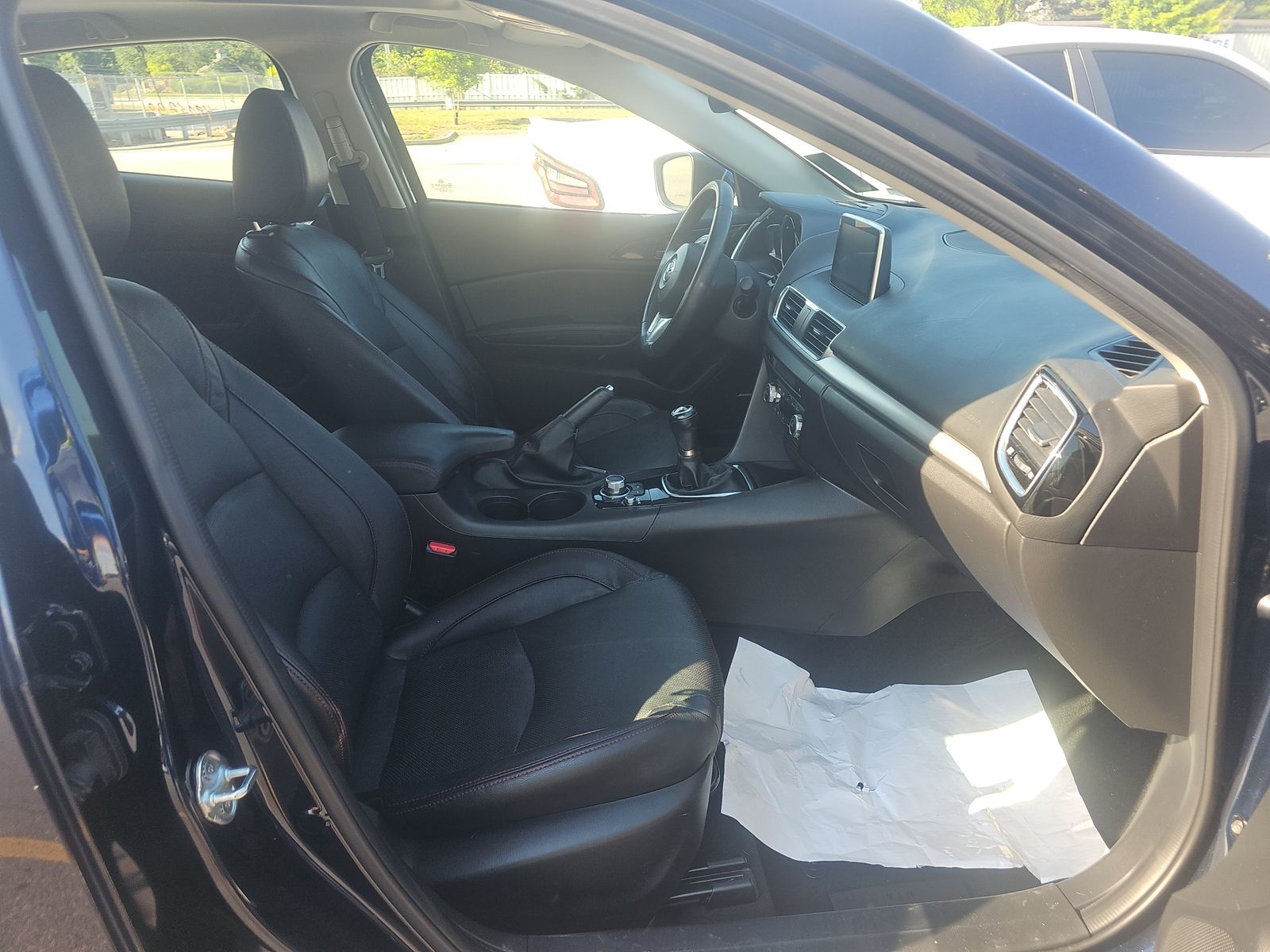 2015 MAZDA MAZDA3 s Grand Touring FWD