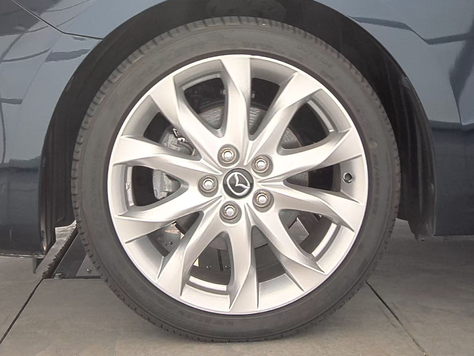 2015 MAZDA MAZDA3 s Grand Touring FWD