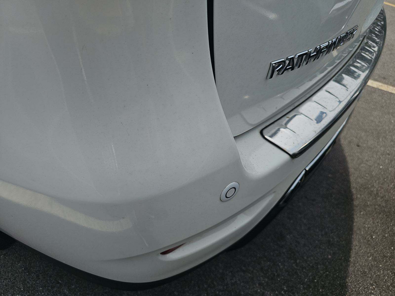 2014 Nissan Pathfinder Platinum AWD