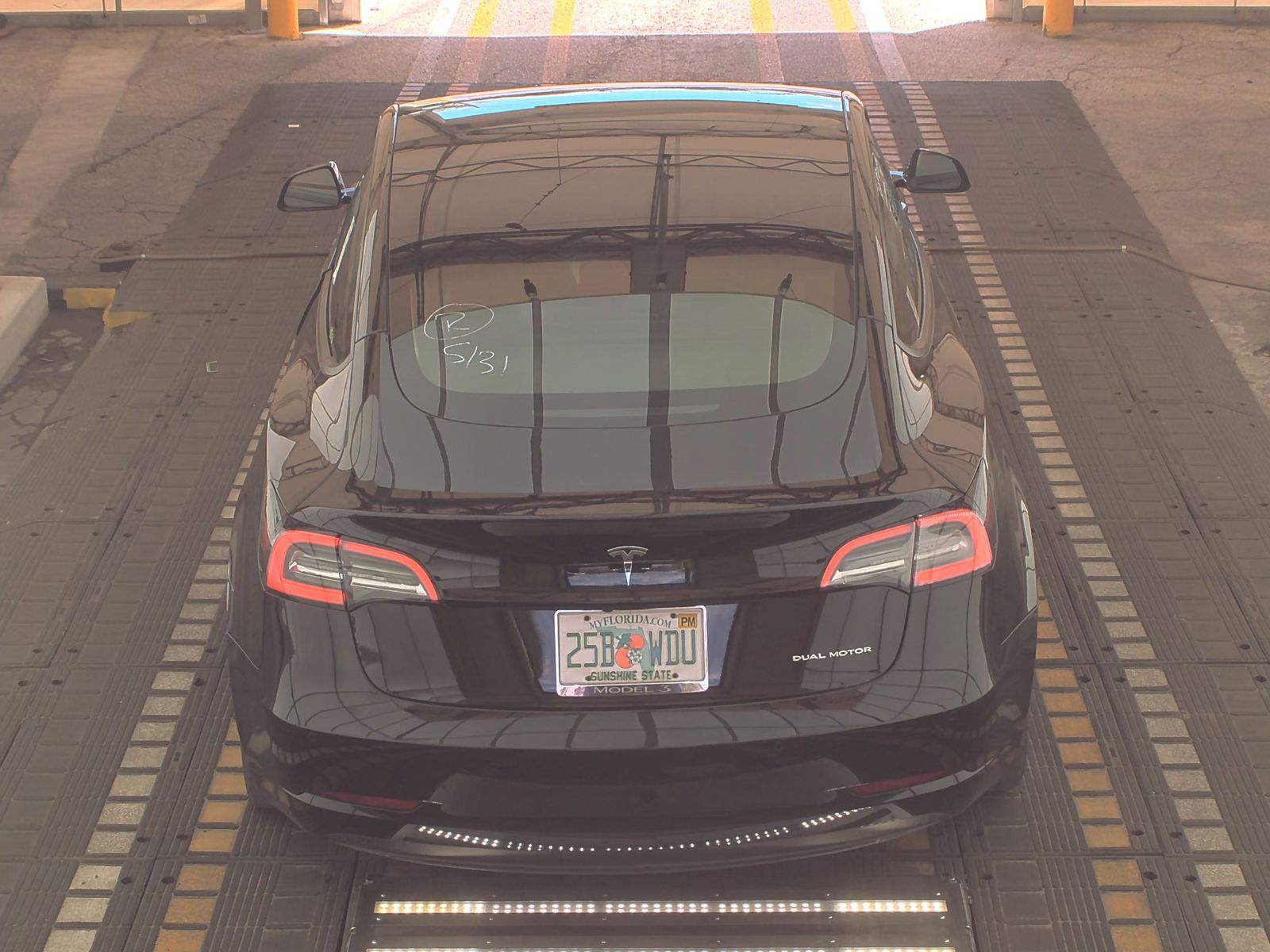 2022 Tesla Model 3 Long Range AWD