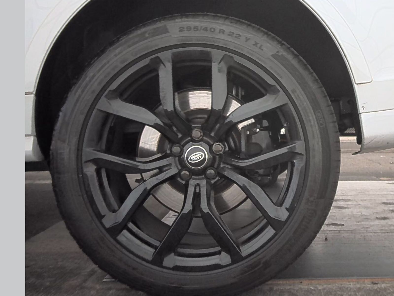 2019 Land Rover Range Rover Sport SVR AWD