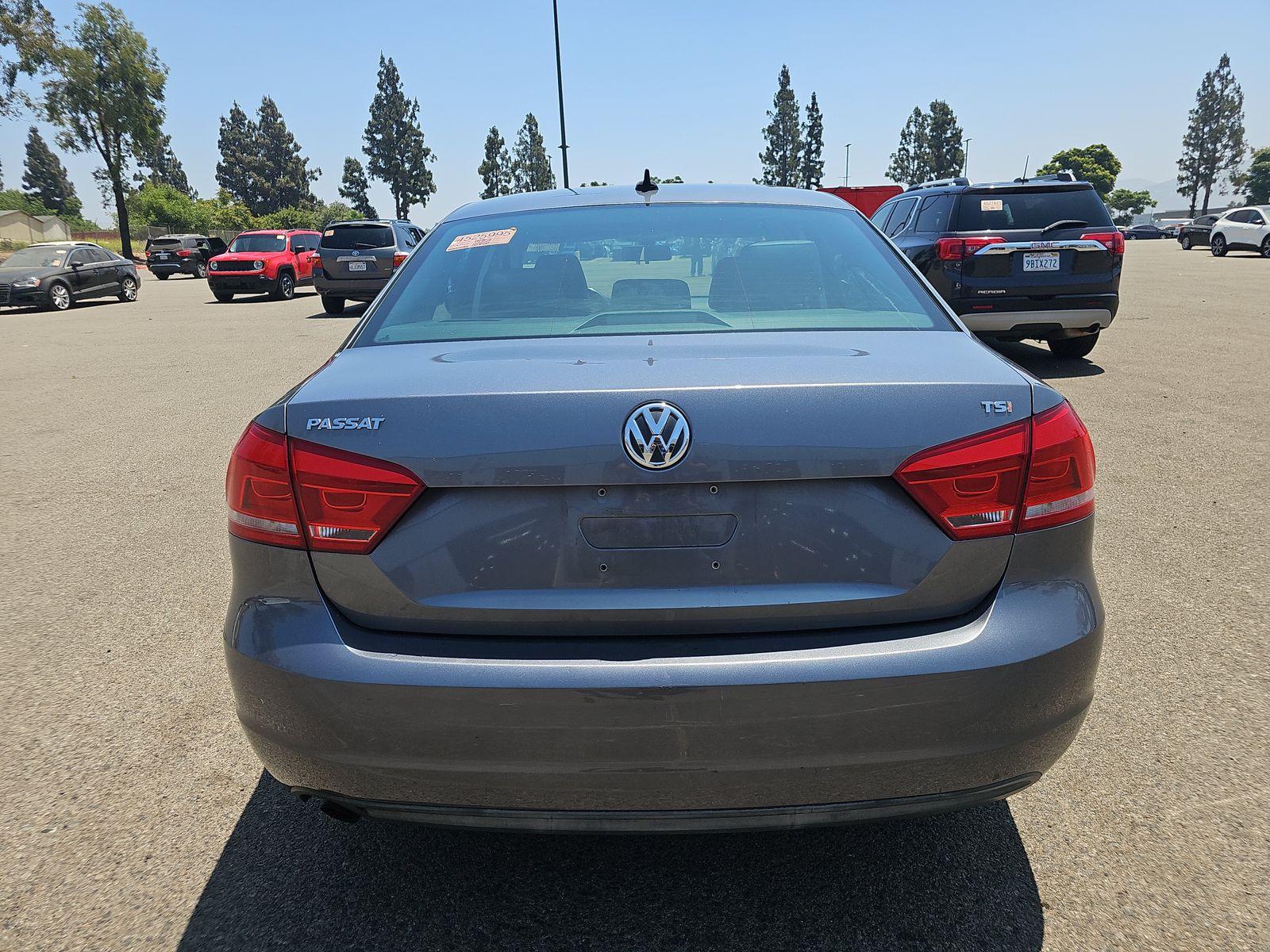 2015 Volkswagen Passat 1.8T Limited Edition FWD