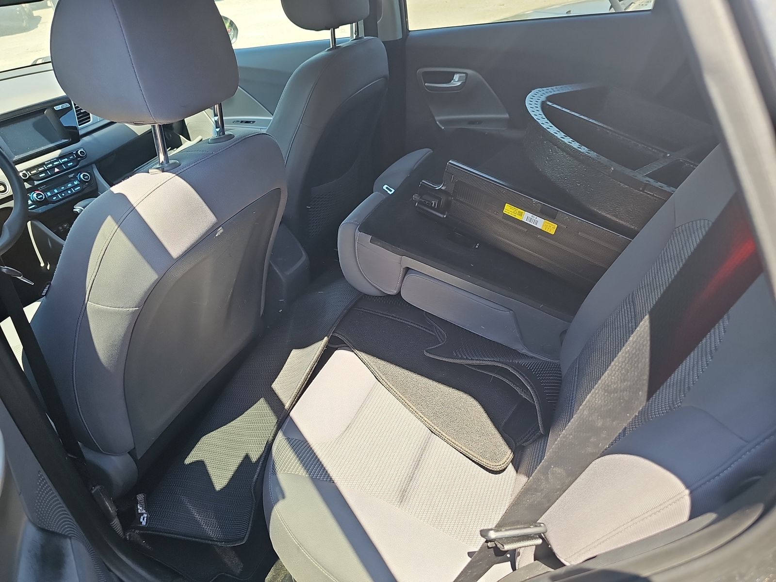 2017 Kia Niro LX FWD