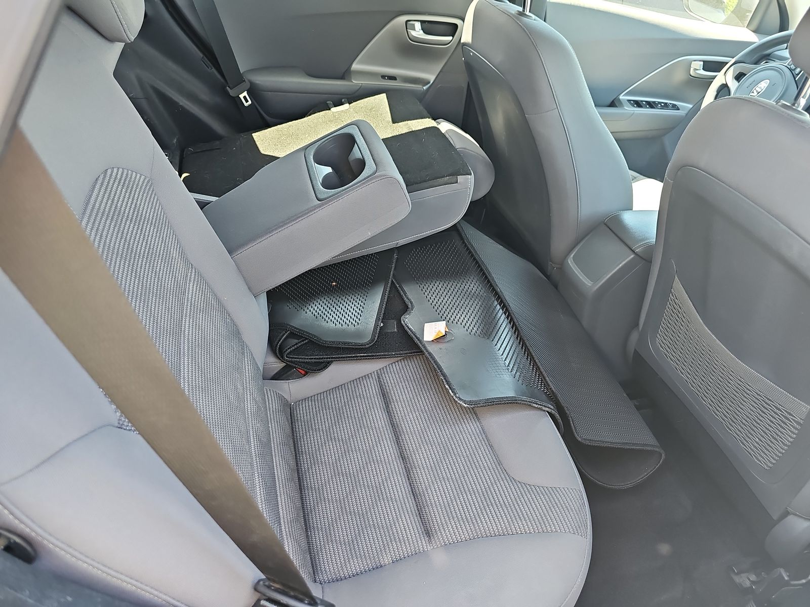 2017 Kia Niro LX FWD