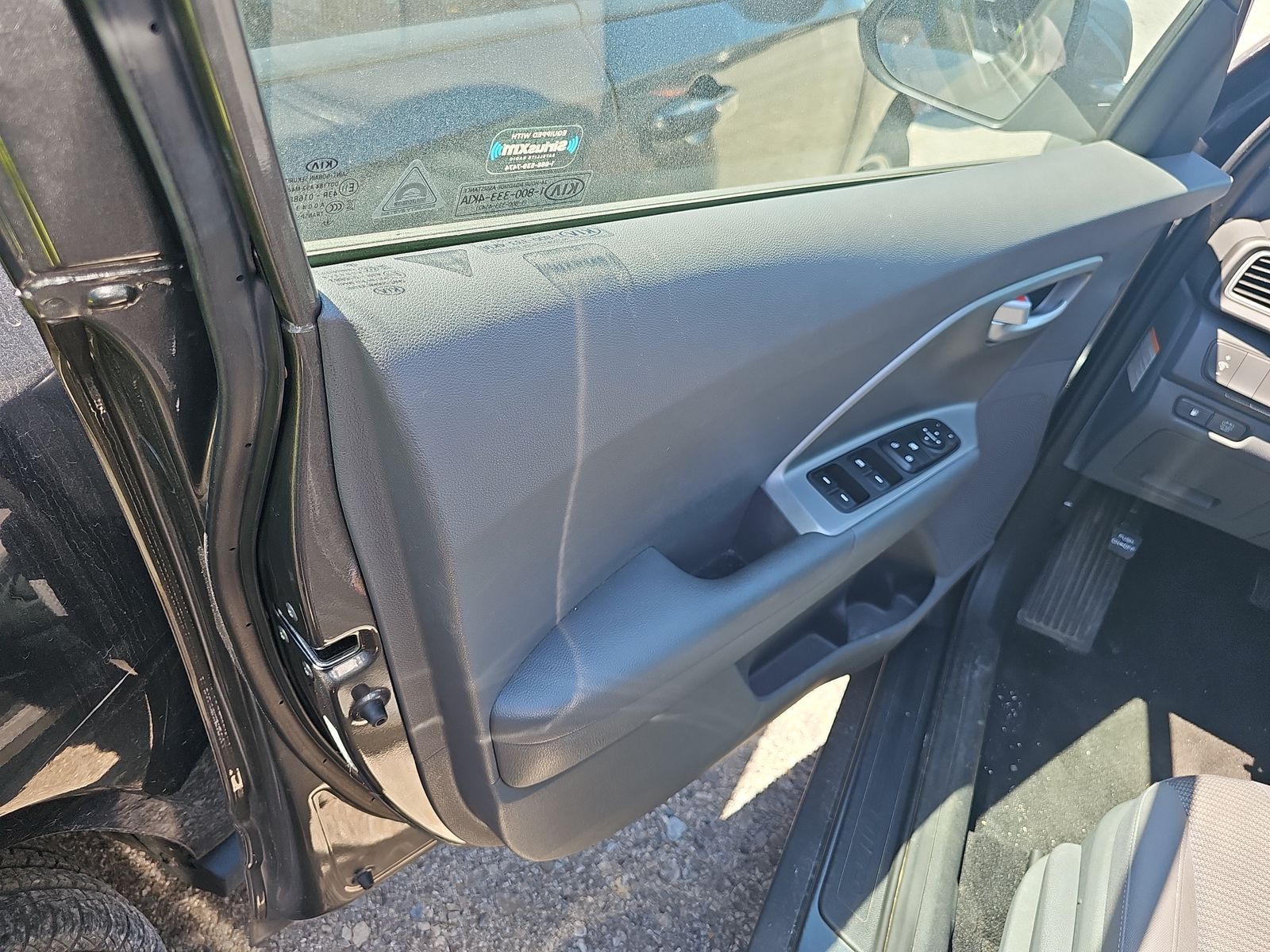 2017 Kia Niro LX FWD