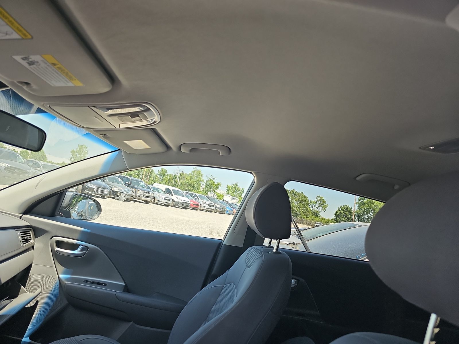 2017 Kia Niro LX FWD