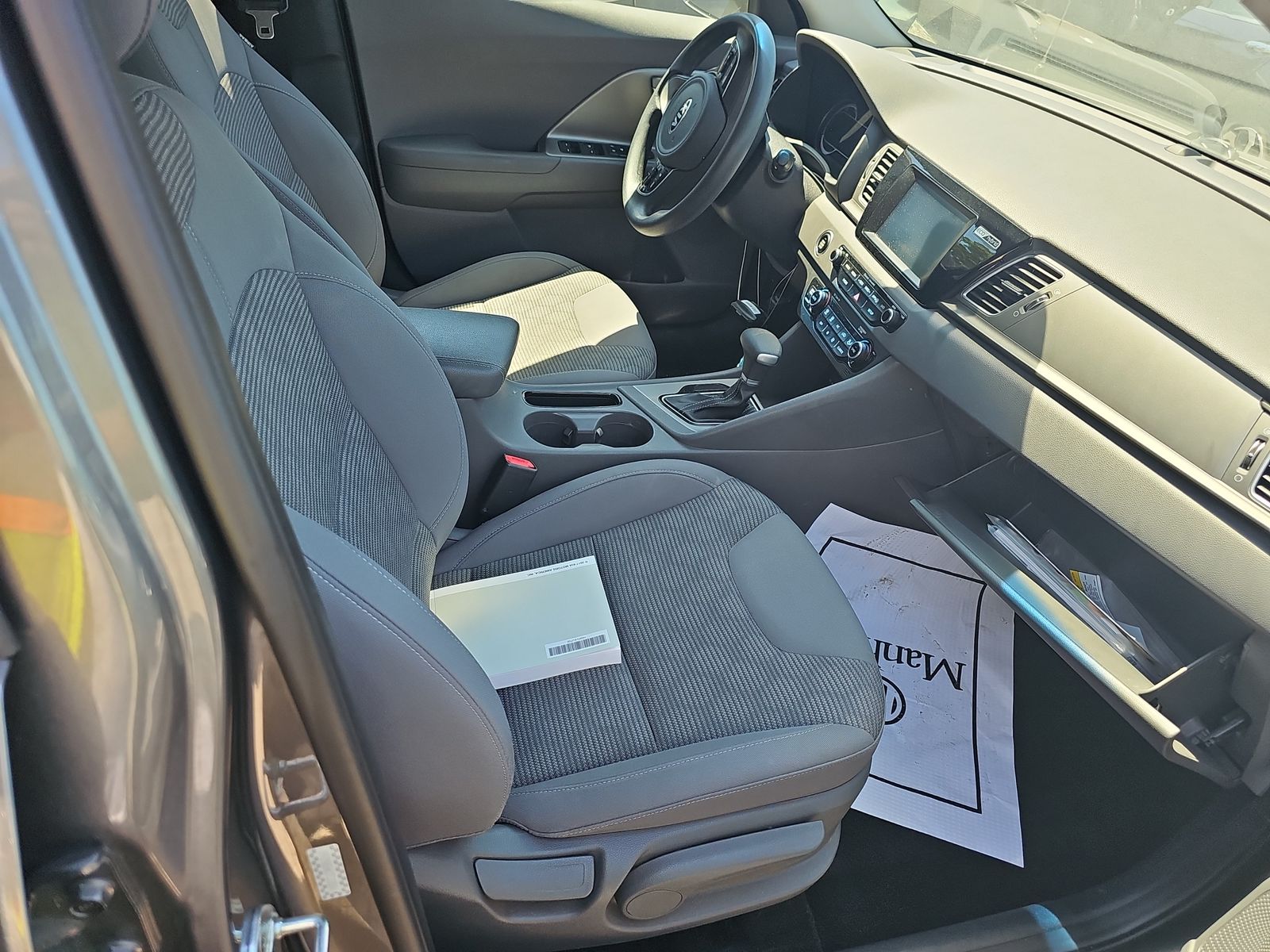 2017 Kia Niro LX FWD