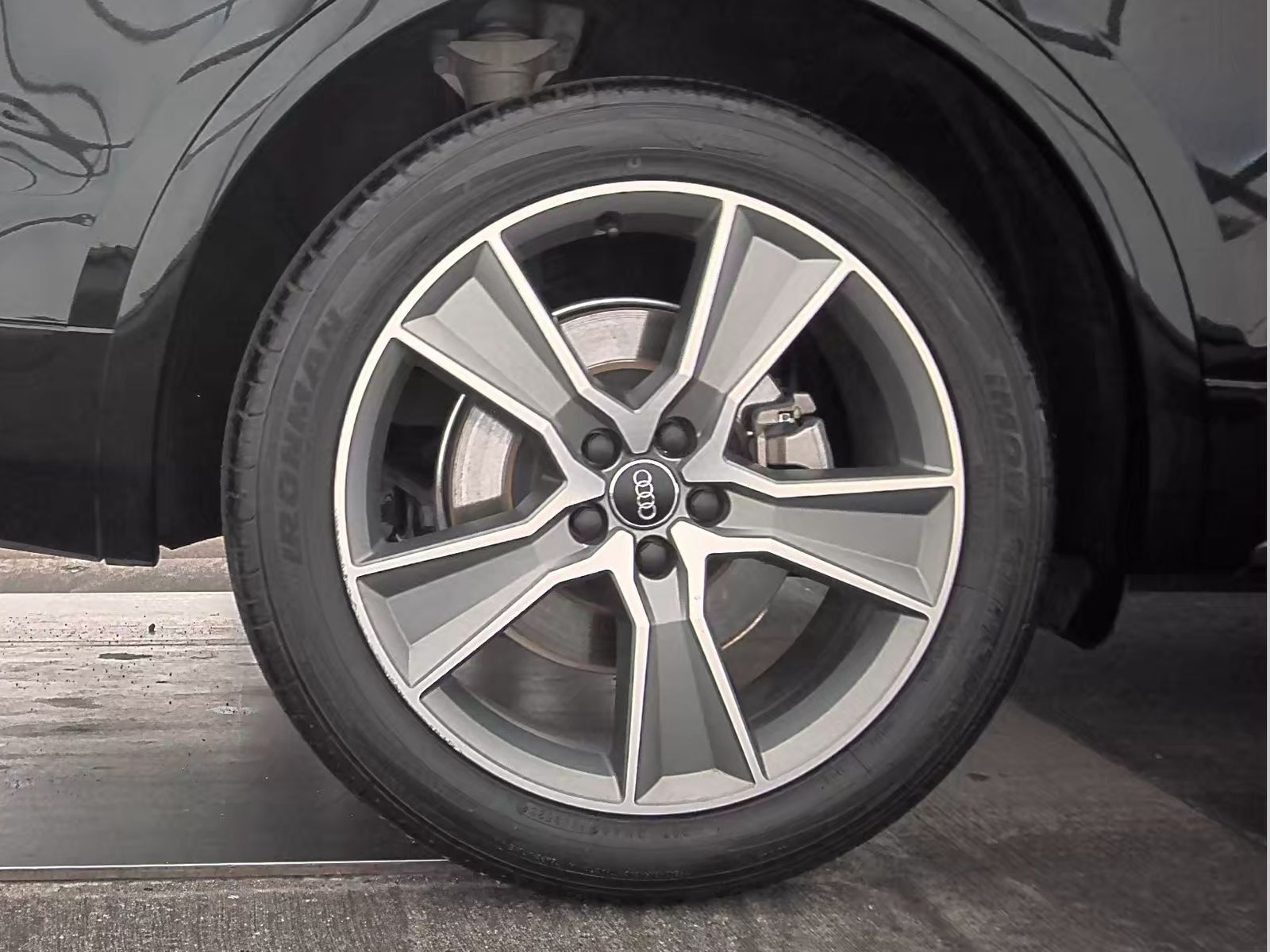 2019 Audi Q5 Premium Plus AWD