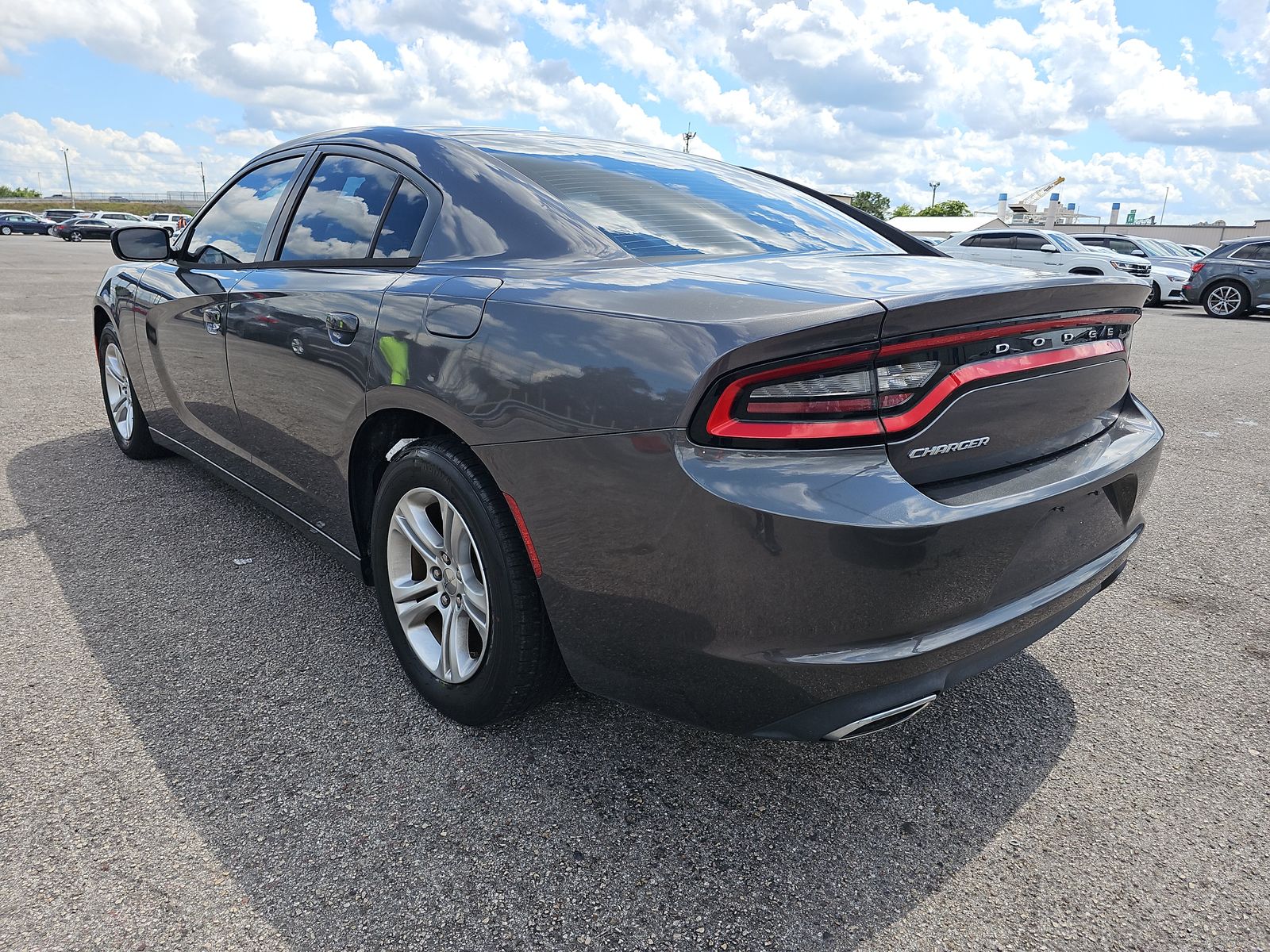 2015 Dodge Charger SE RWD