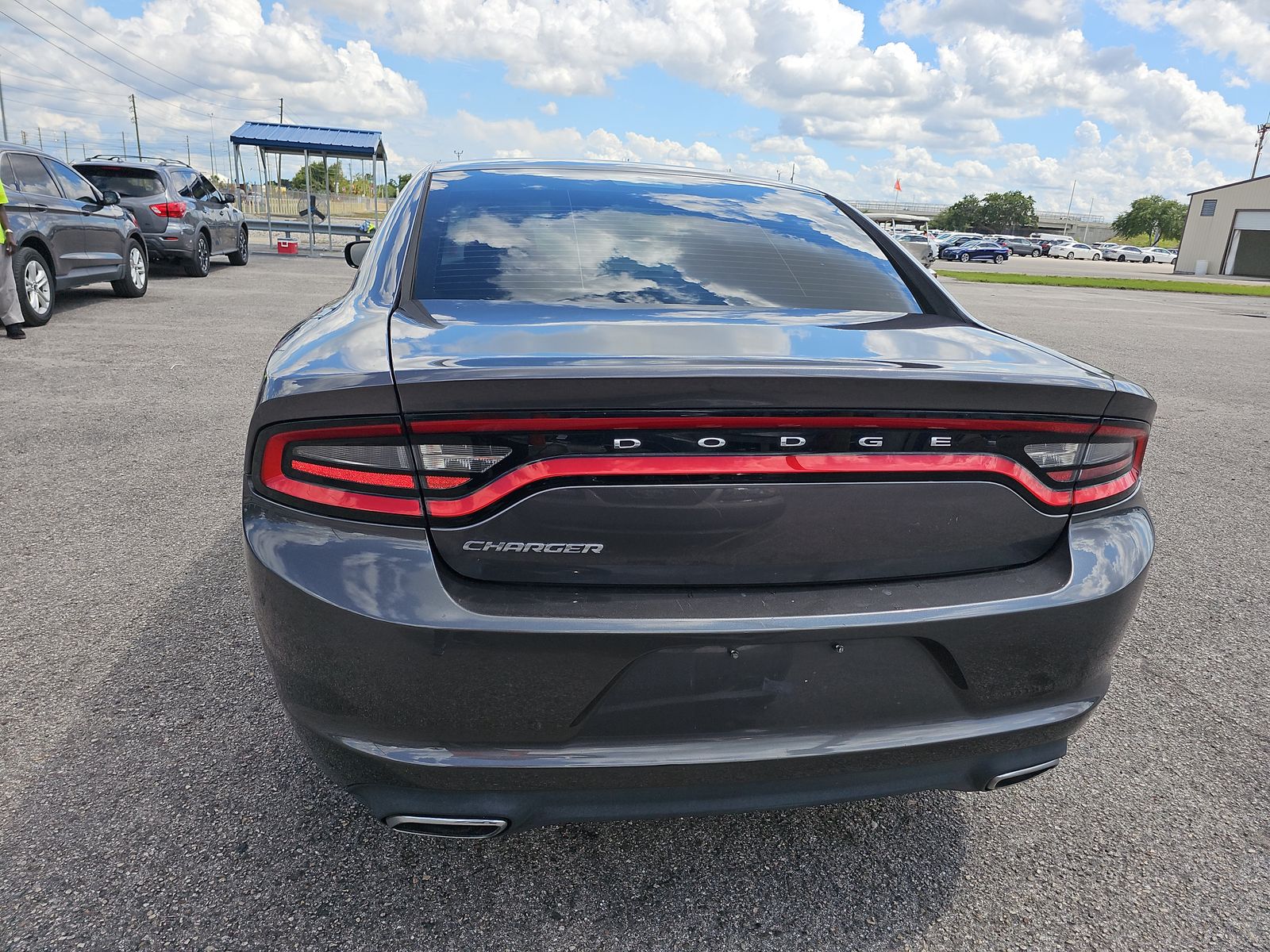2015 Dodge Charger SE RWD