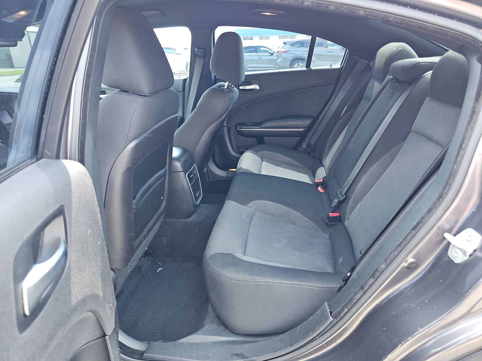 2015 Dodge Charger SE RWD