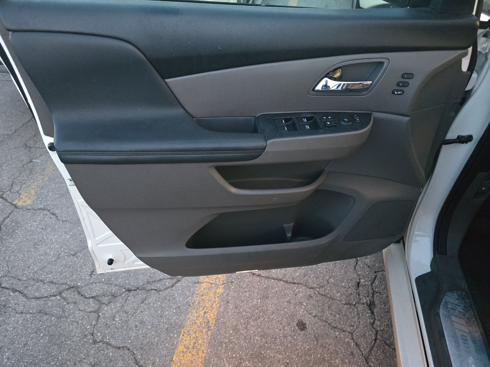 2016 Honda Odyssey Touring Elite FWD