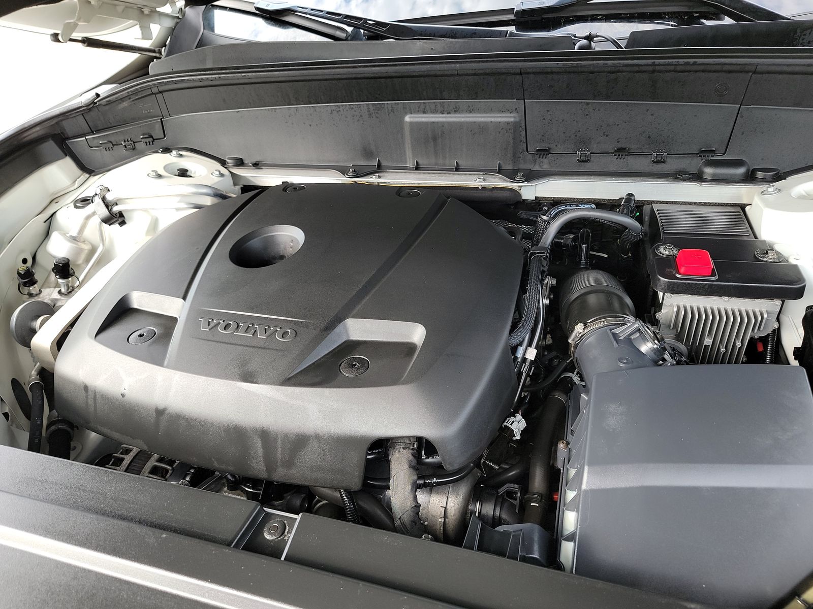 2019 Volvo XC90 T5 Momentum AWD