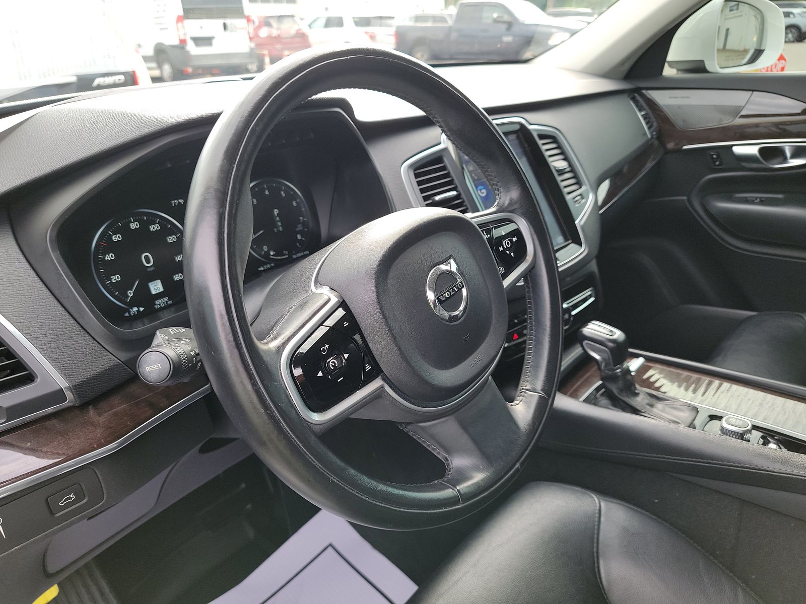 2019 Volvo XC90 T5 Momentum AWD