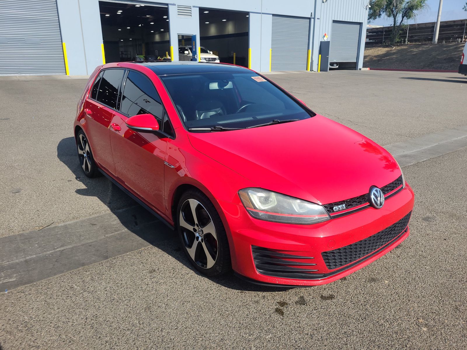 2015 Volkswagen Golf GTI 2.0T Autobahn FWD