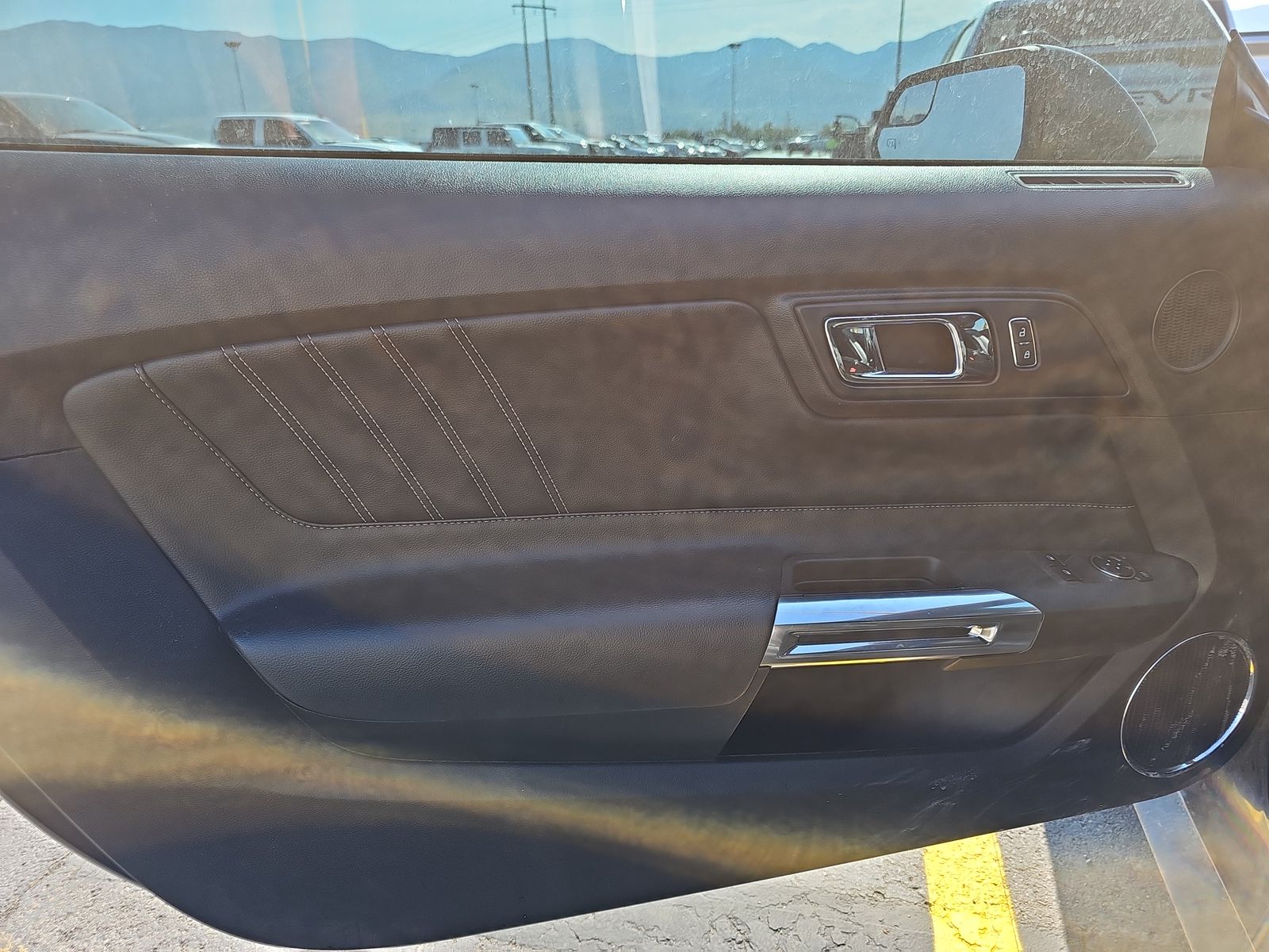 2017 Ford Mustang EcoBoost Premium RWD