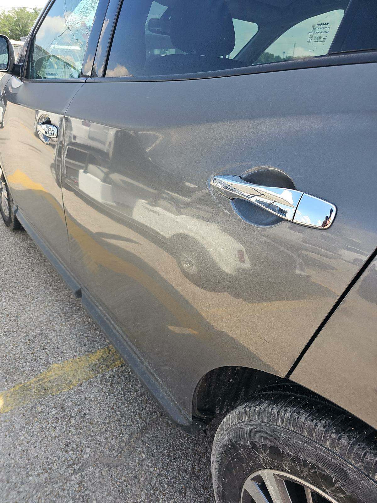 2019 Nissan Pathfinder SL FWD