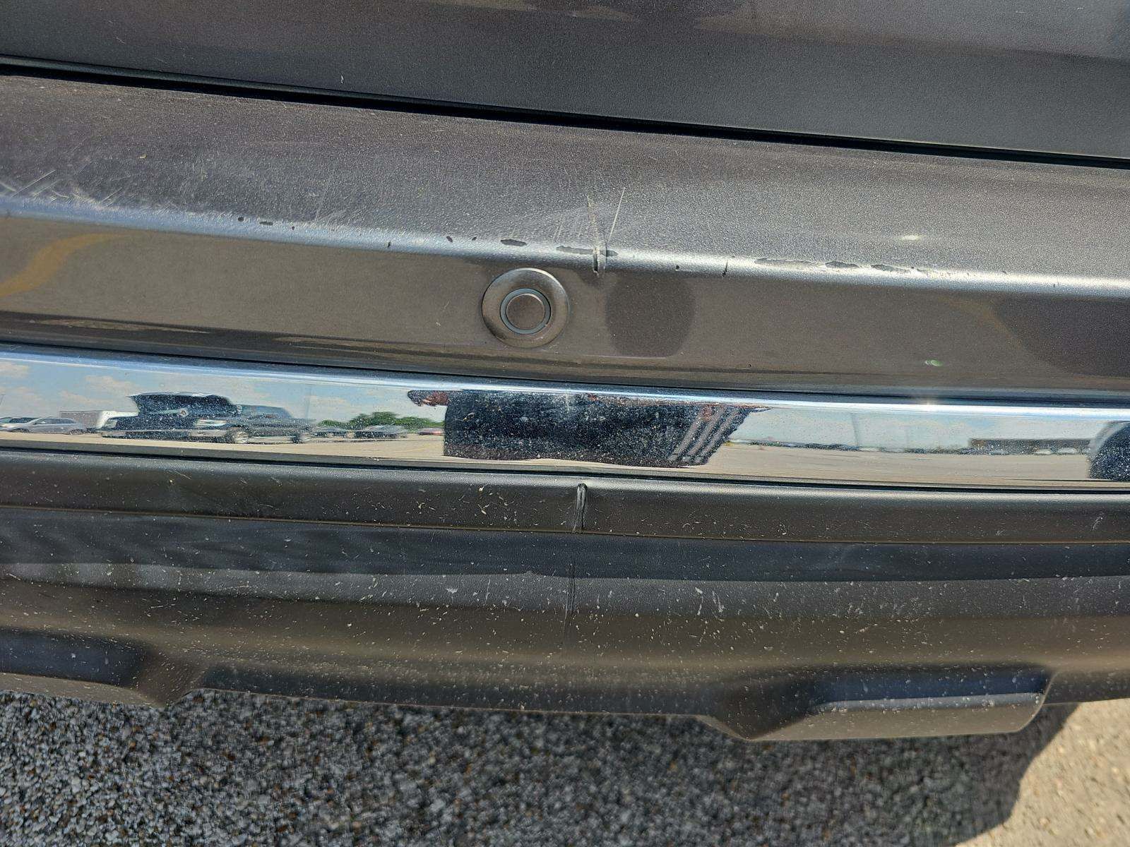 2019 Nissan Pathfinder SL FWD