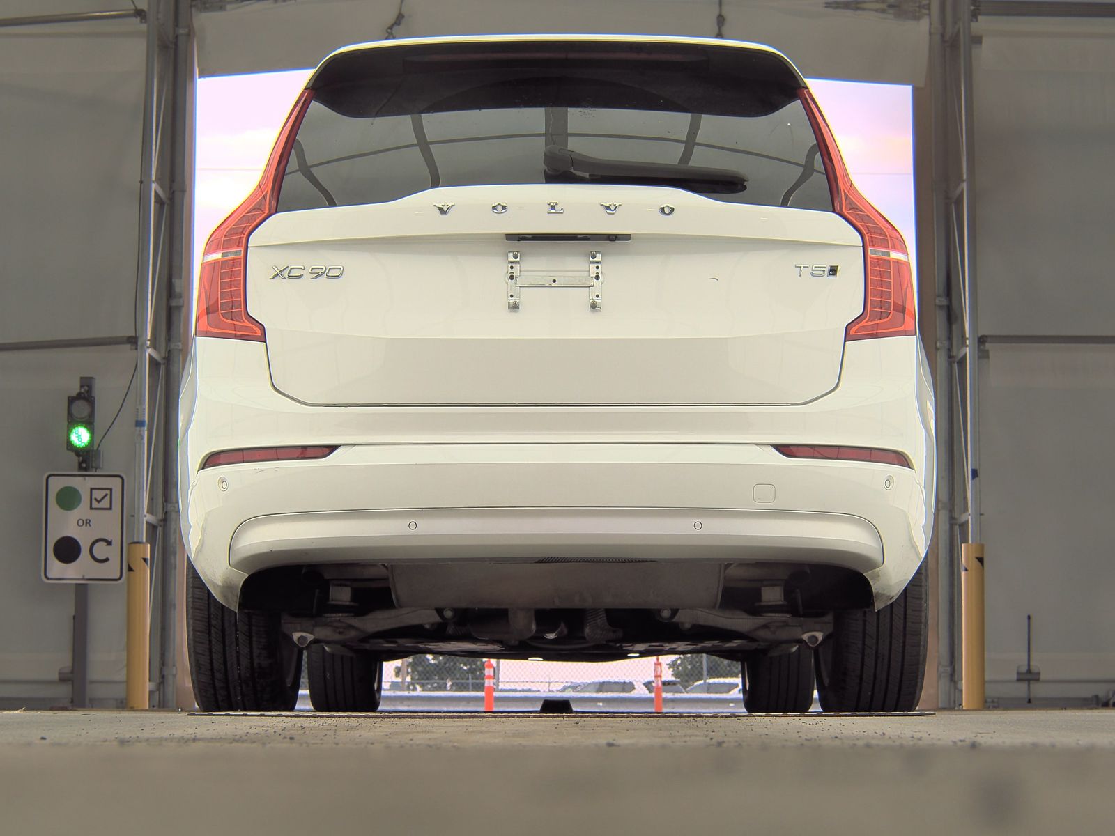 2022 Volvo XC90 T5 Momentum AWD
