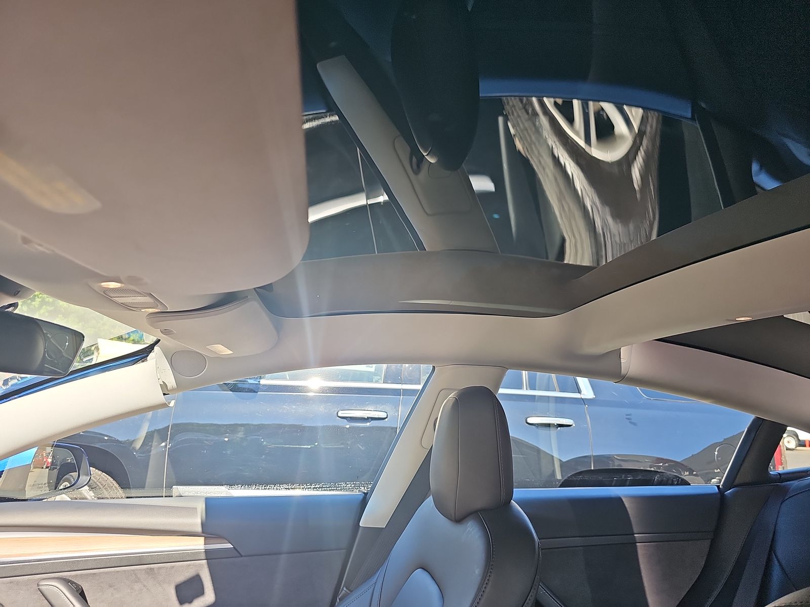 2022 Tesla Model 3 Standard Range RWD