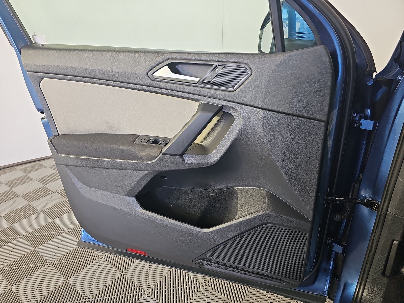 2019 Volkswagen Tiguan 2.0T S FWD