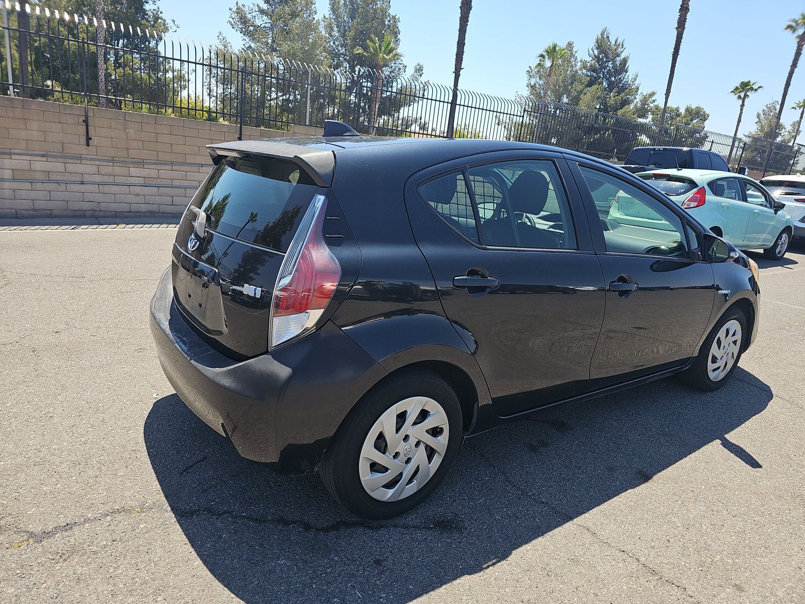 2016 Toyota Prius c Two FWD