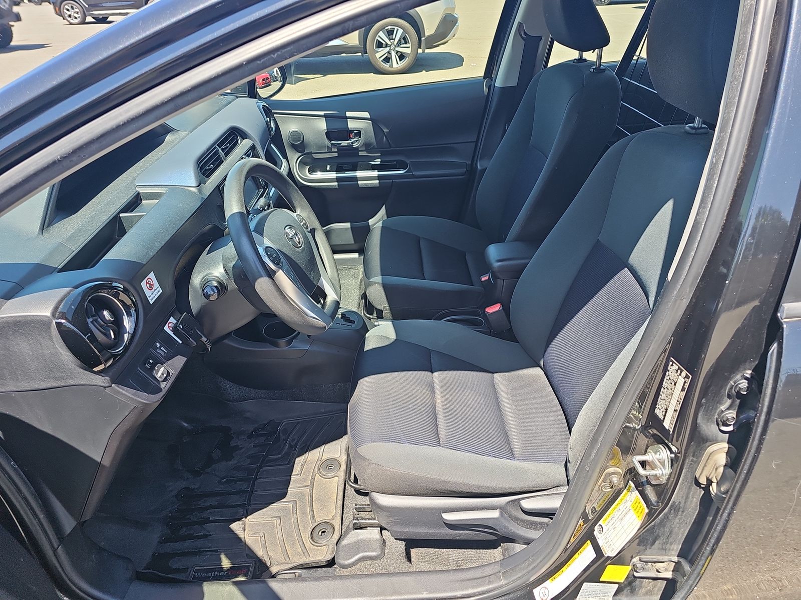 2016 Toyota Prius c Two FWD