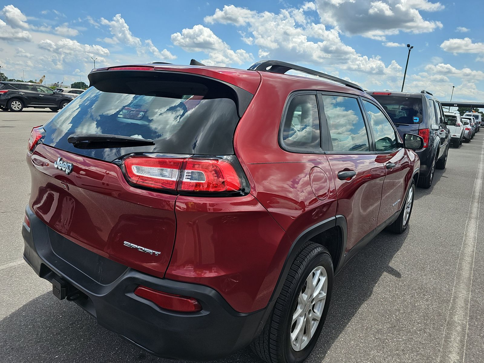 2016 Jeep Cherokee Sport FWD