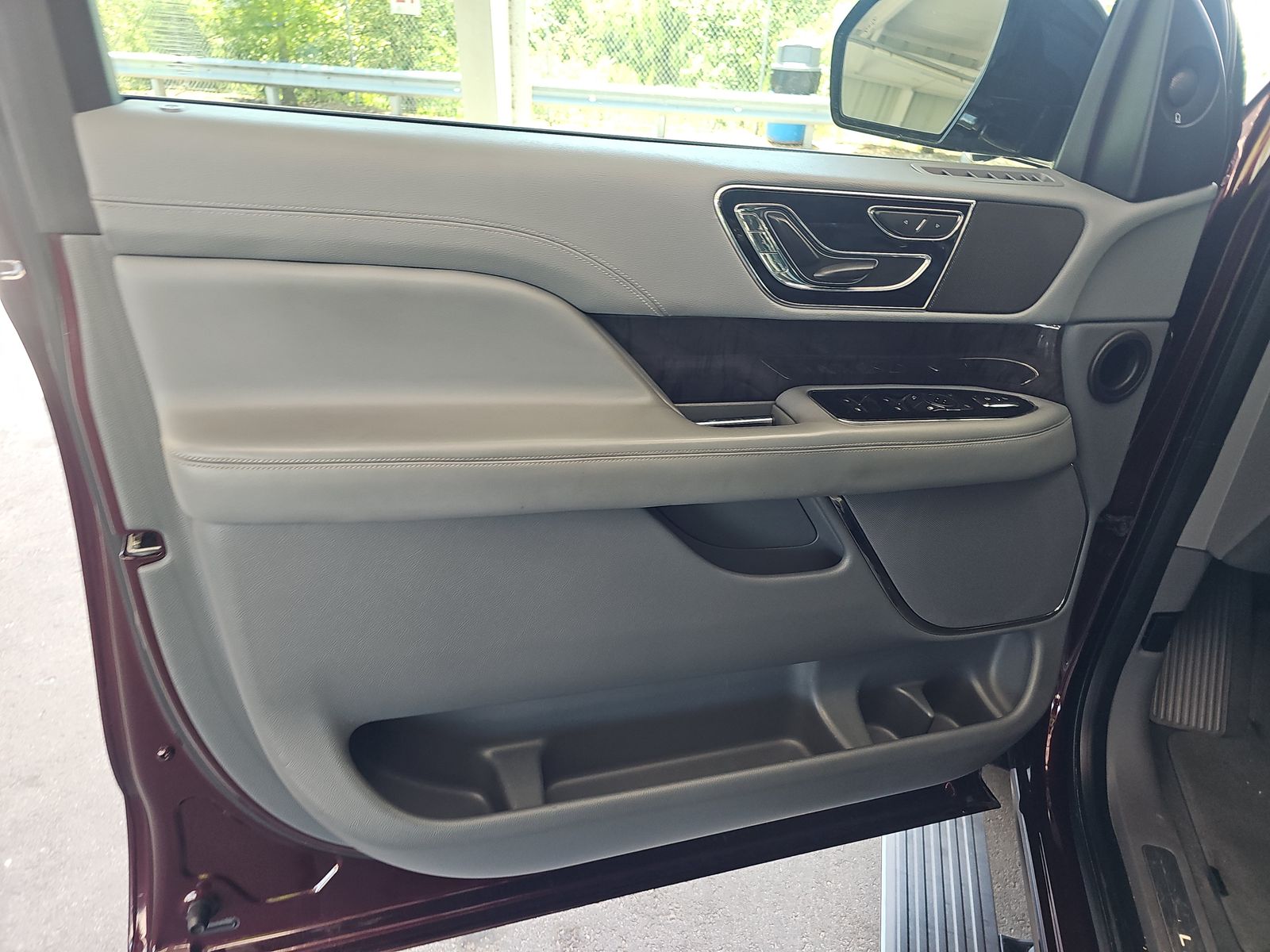 2018 Lincoln Navigator Select RWD