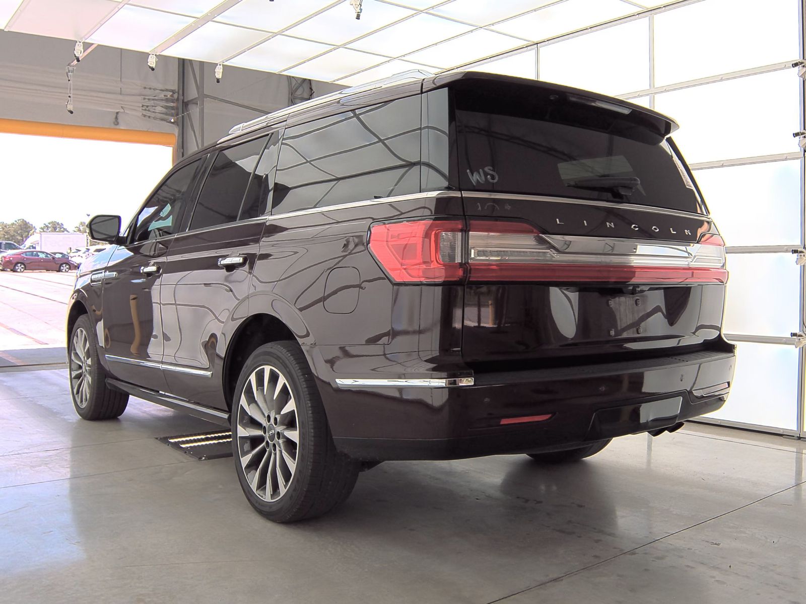 2018 Lincoln Navigator Select RWD