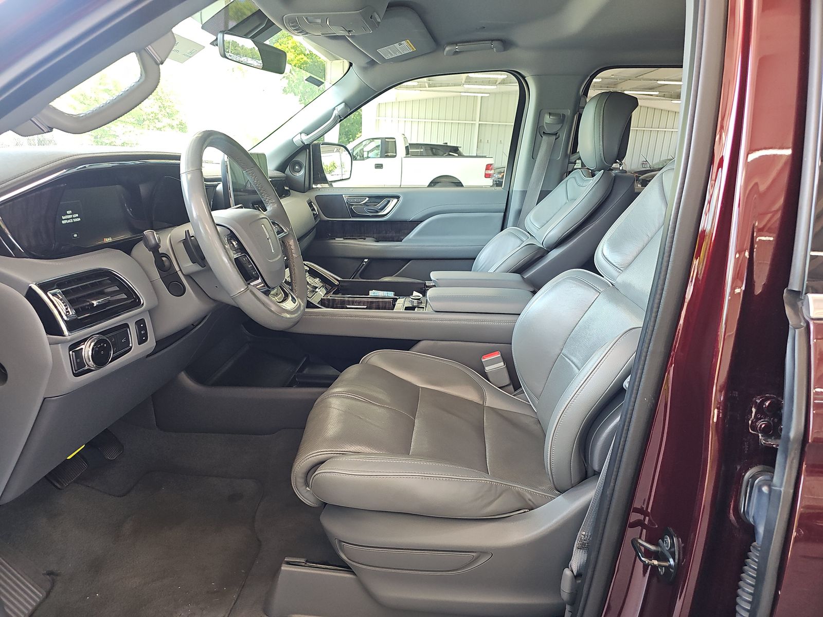 2018 Lincoln Navigator Select RWD