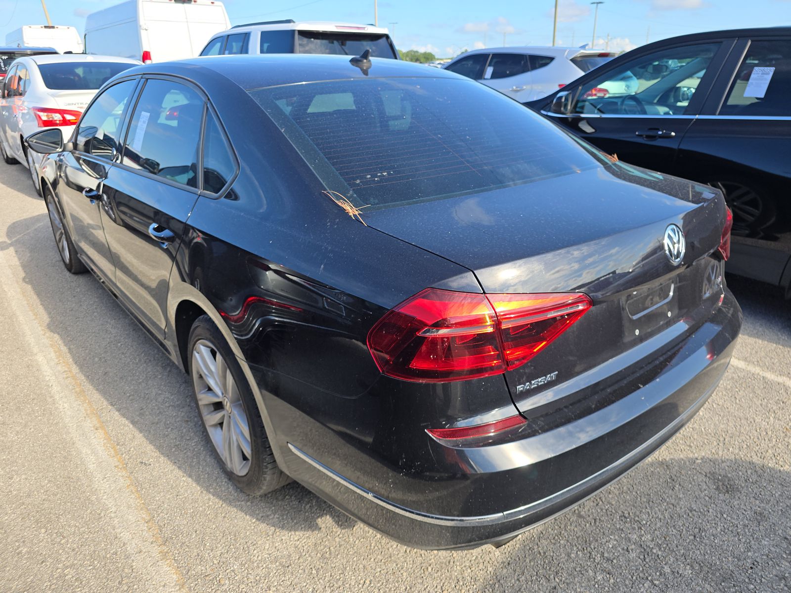 2019 Volkswagen Passat 2.0T Wolfsburg Edition FWD