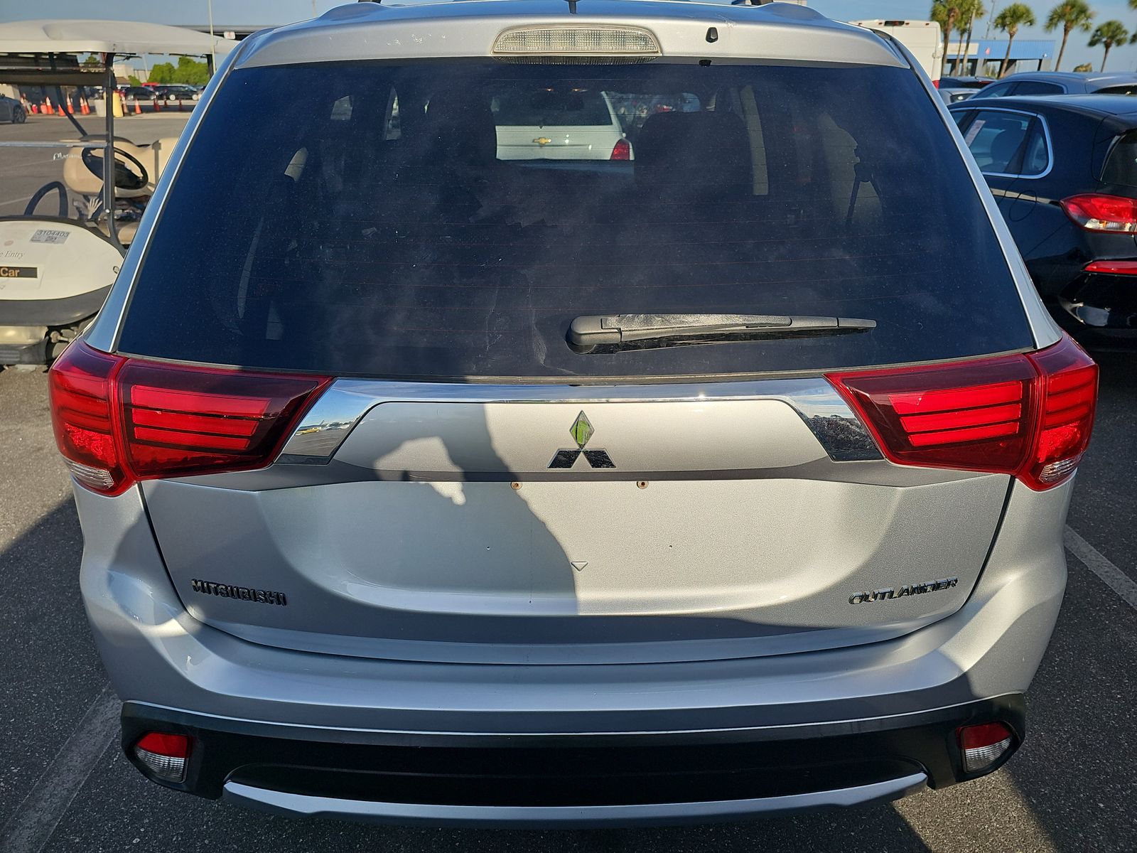 2016 Mitsubishi Outlander ES FWD
