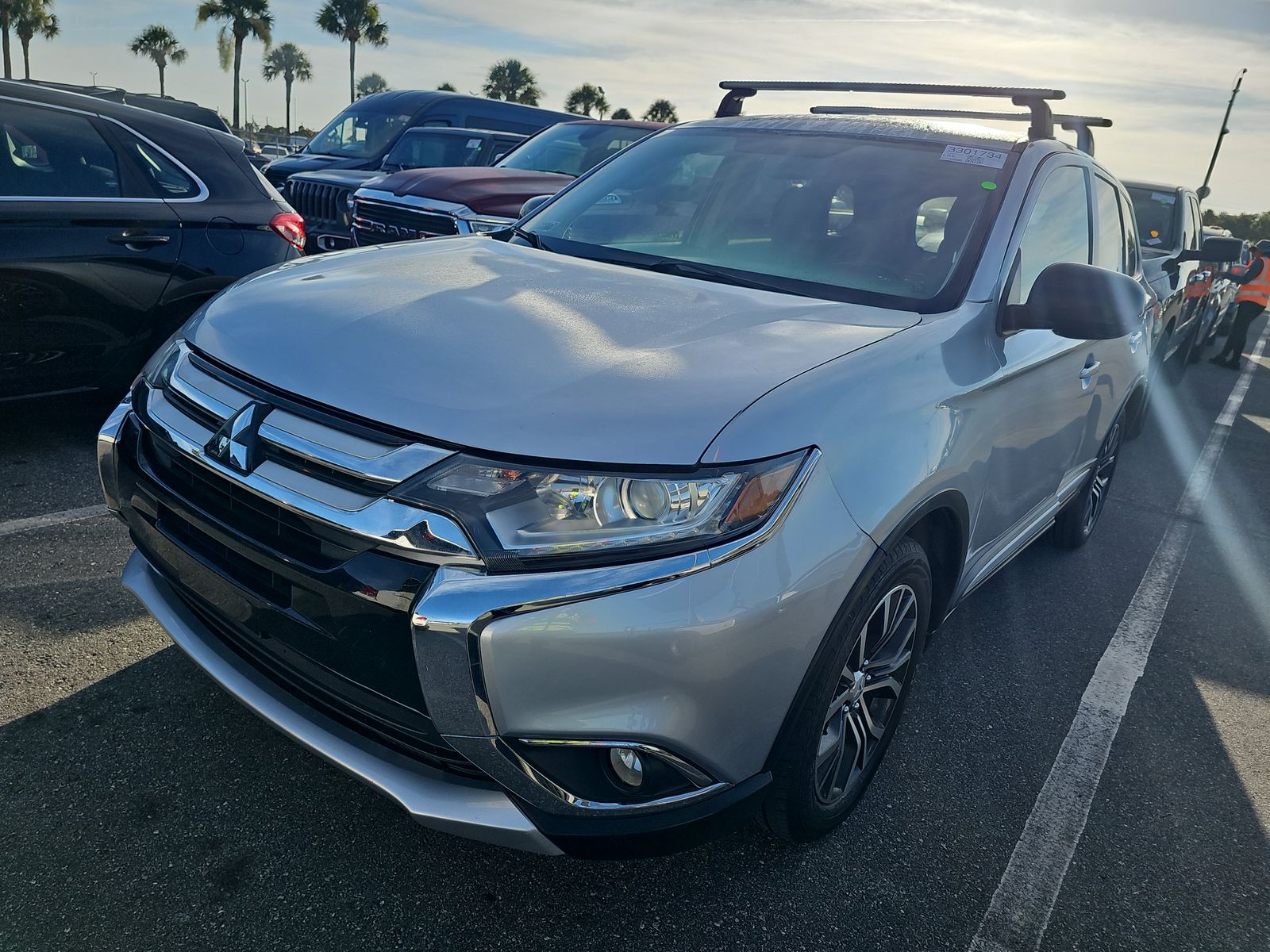 2016 Mitsubishi Outlander ES FWD