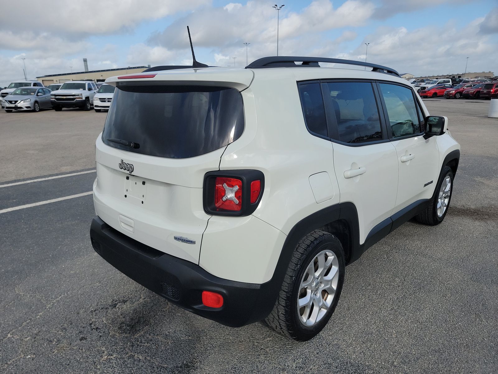 2018 Jeep Renegade Latitude FWD