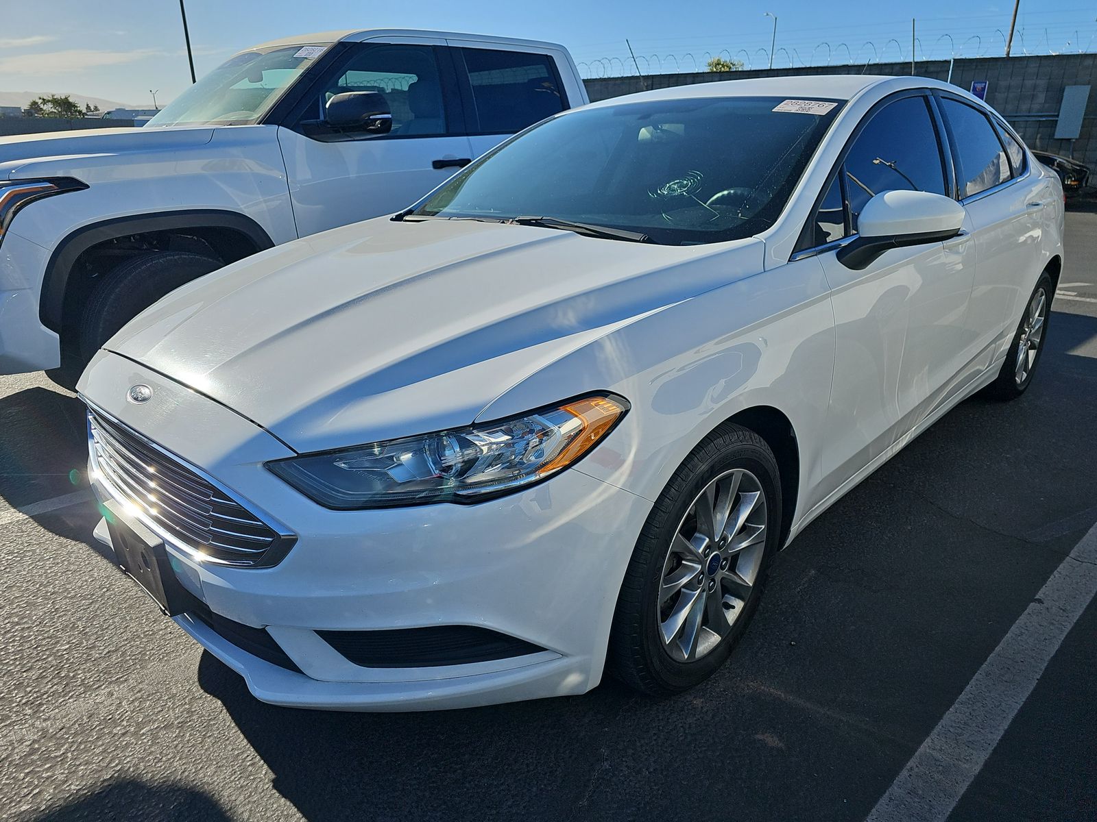 2017 Ford Fusion SE FWD