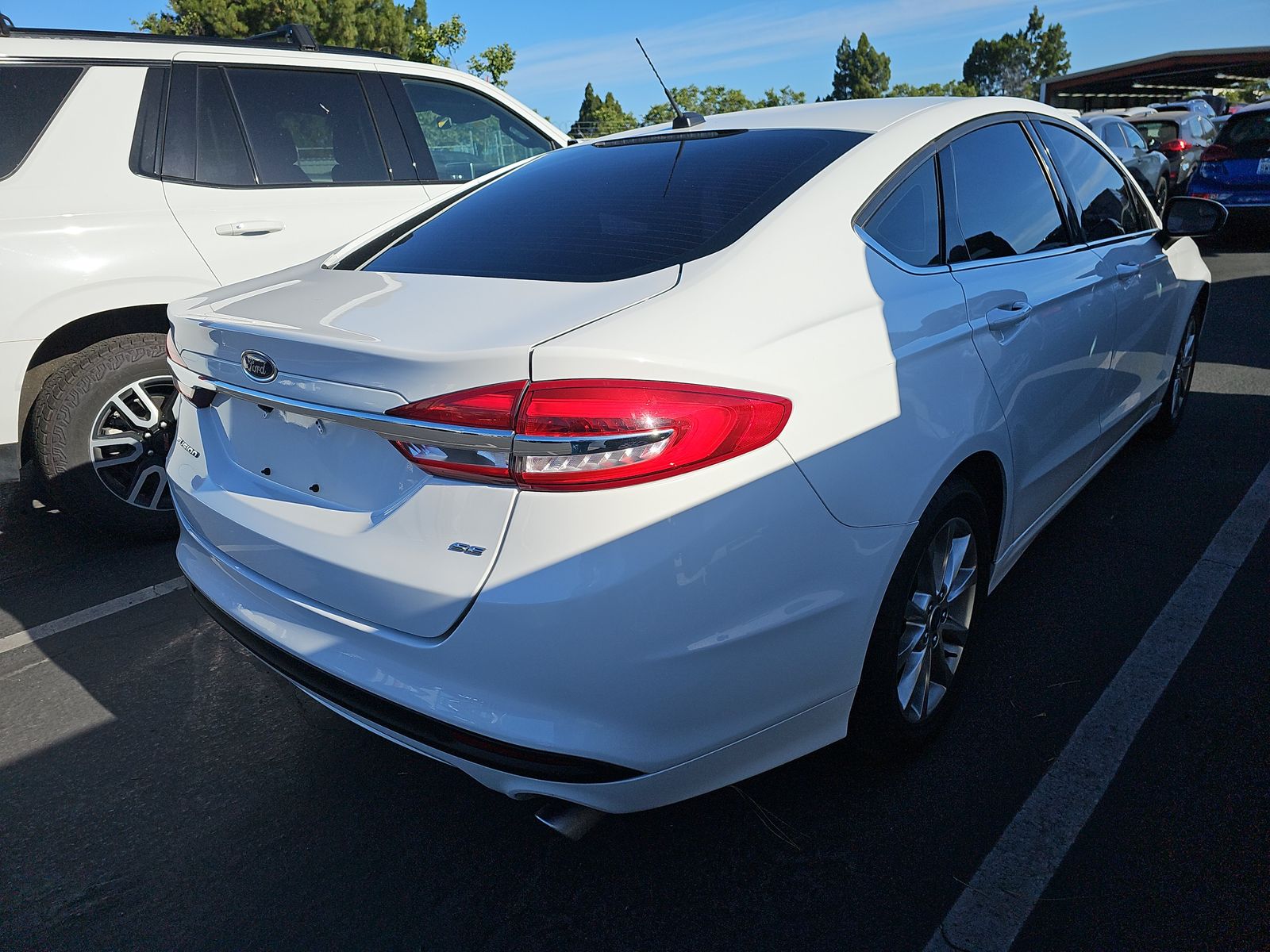 2017 Ford Fusion SE FWD