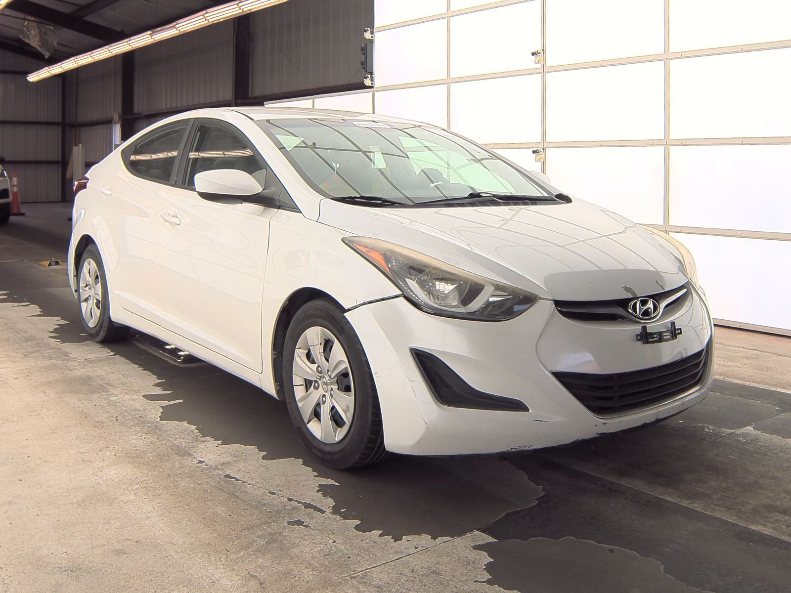 2016 Hyundai Elantra SE FWD