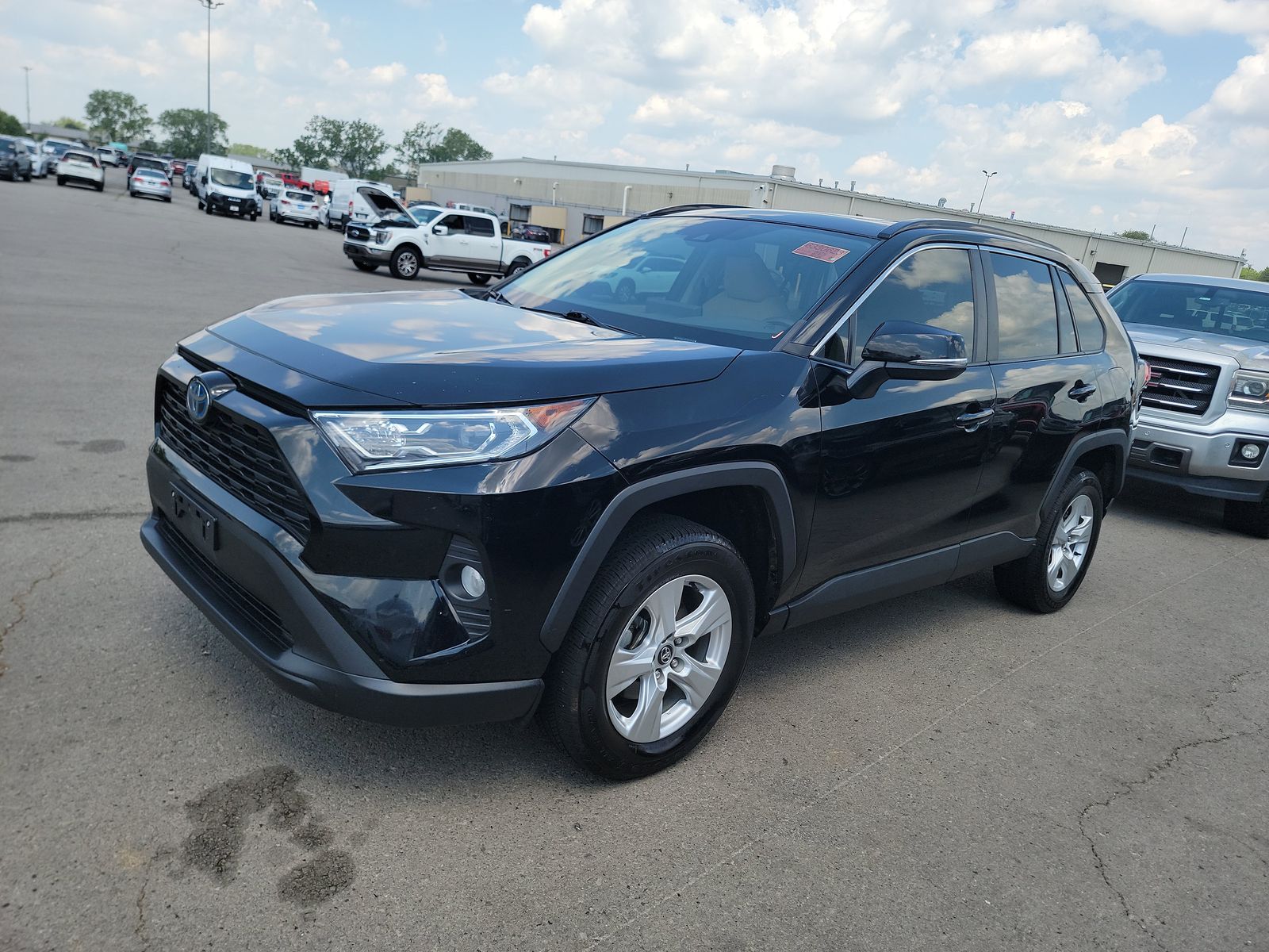 2020 Toyota RAV4 Hybrid XLE AWD