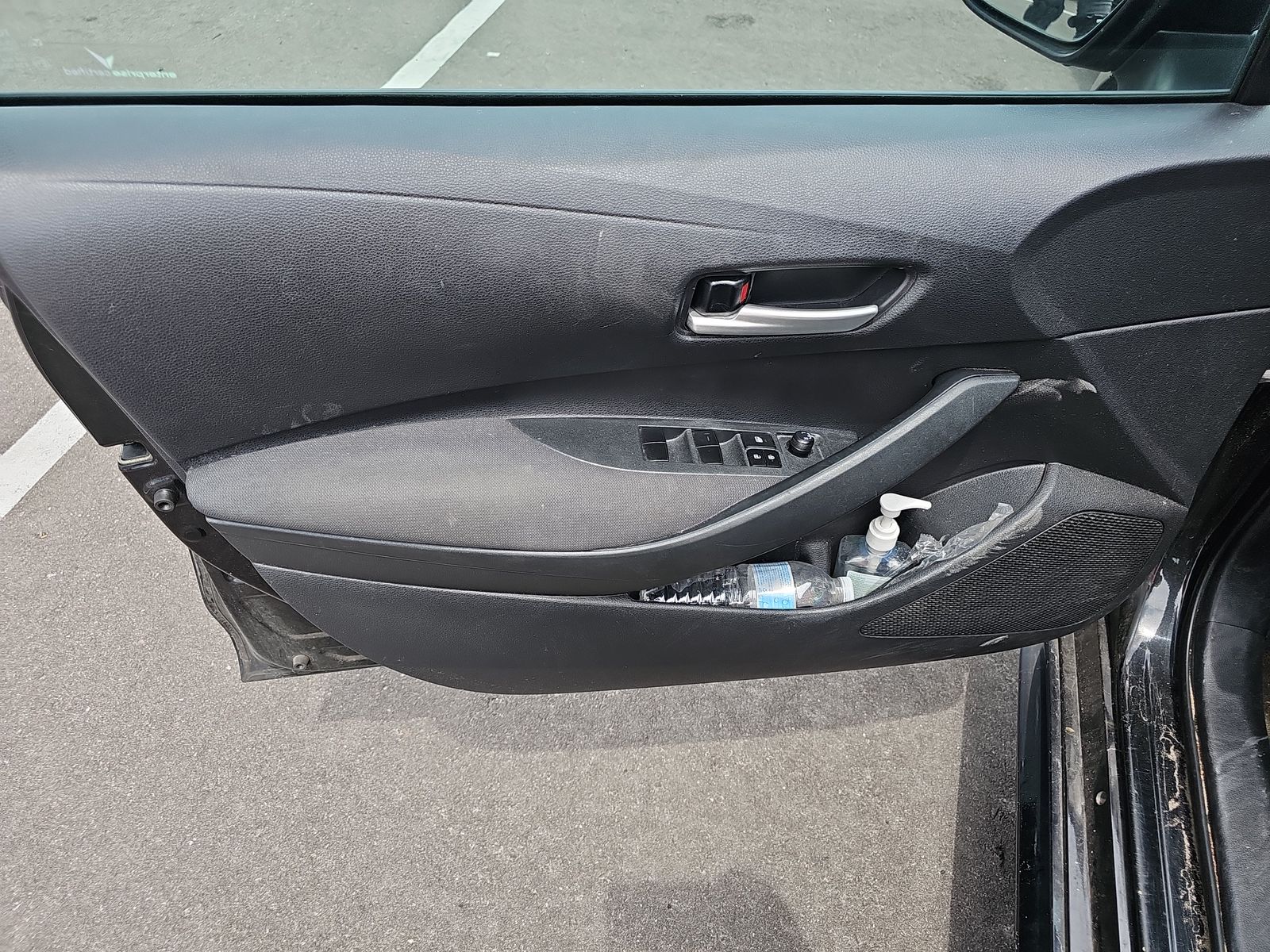 2020 Toyota Corolla LE FWD