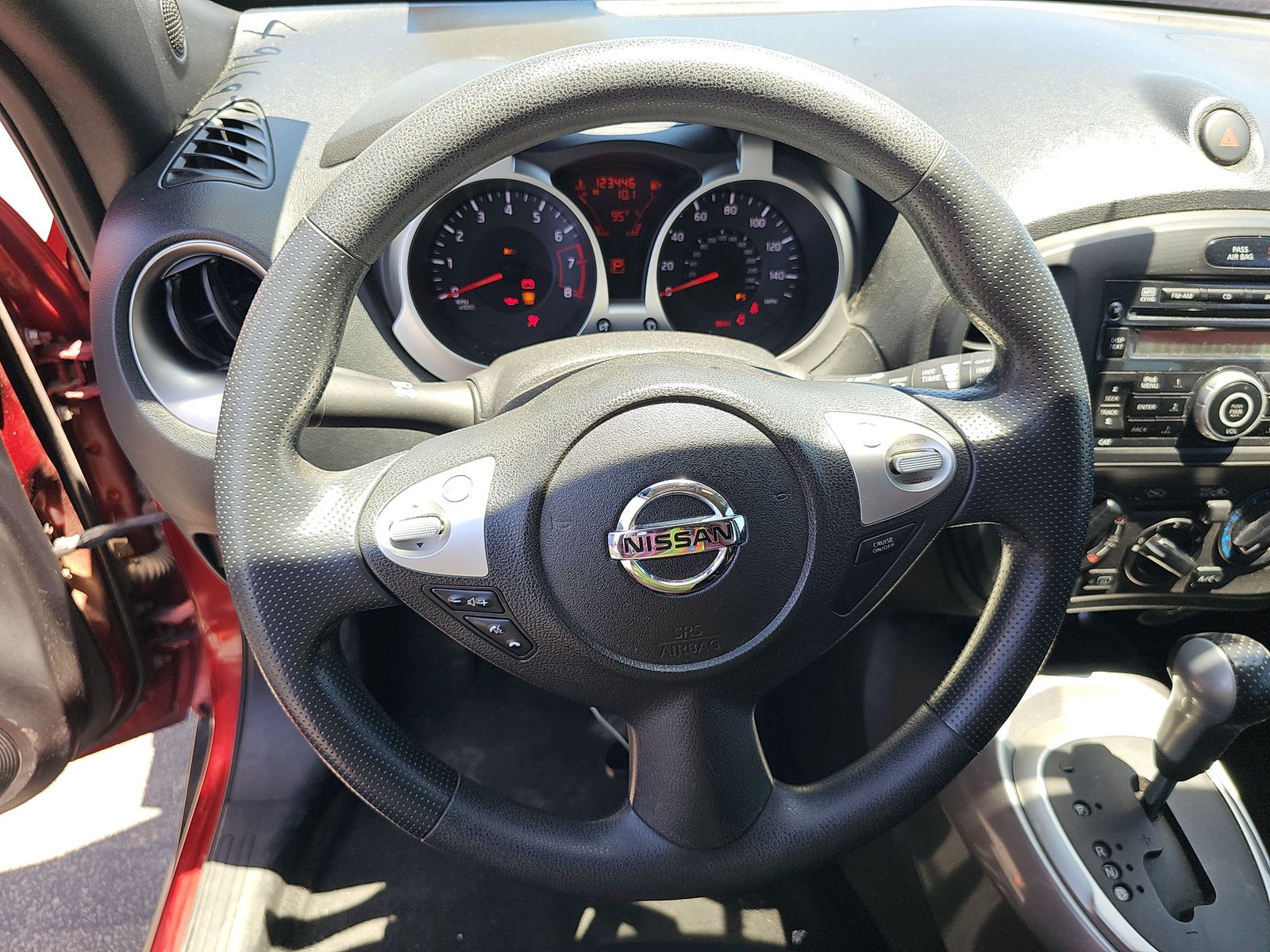 2013 Nissan JUKE S AWD