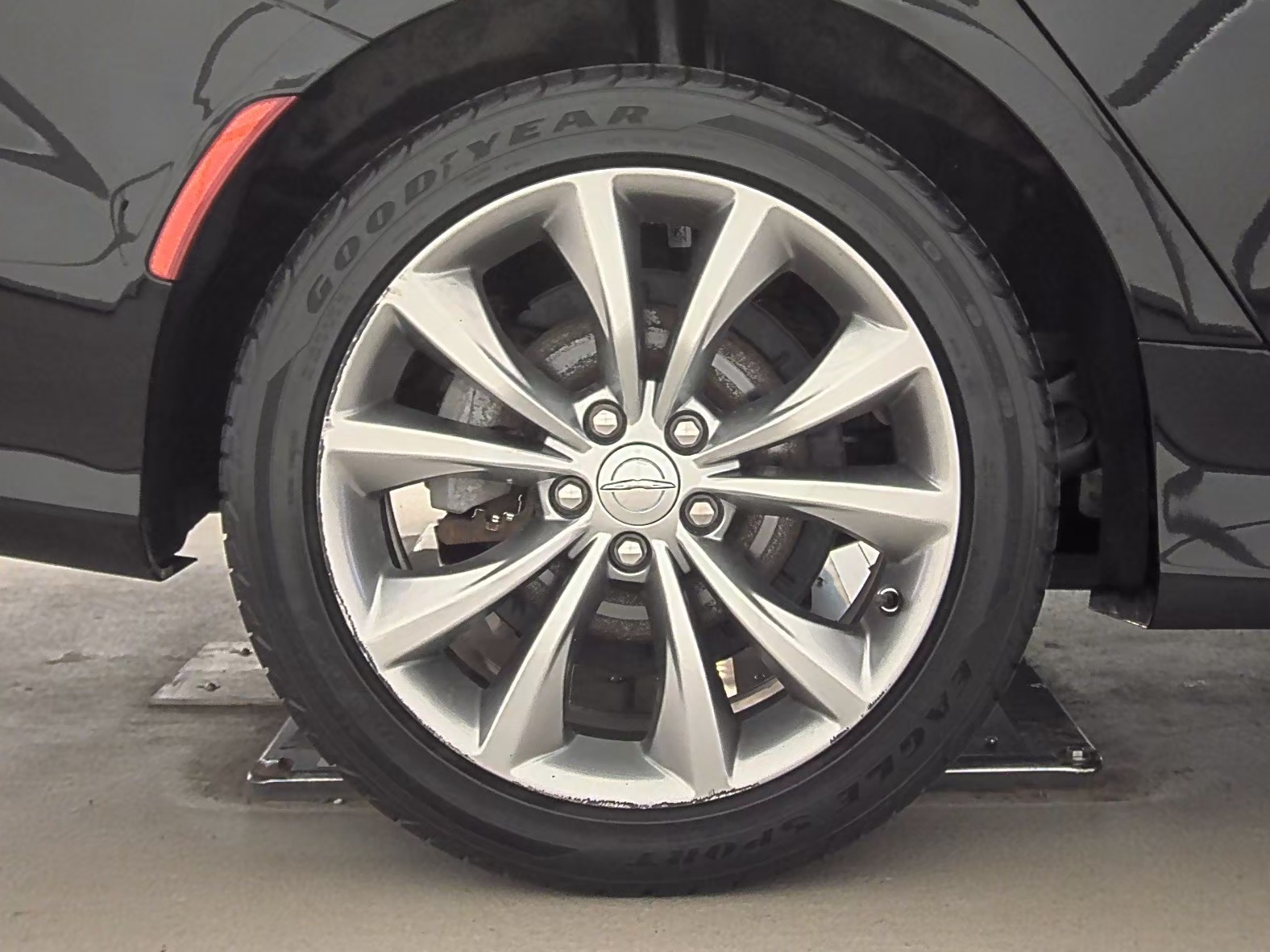 2016 Chrysler 200 S AWD