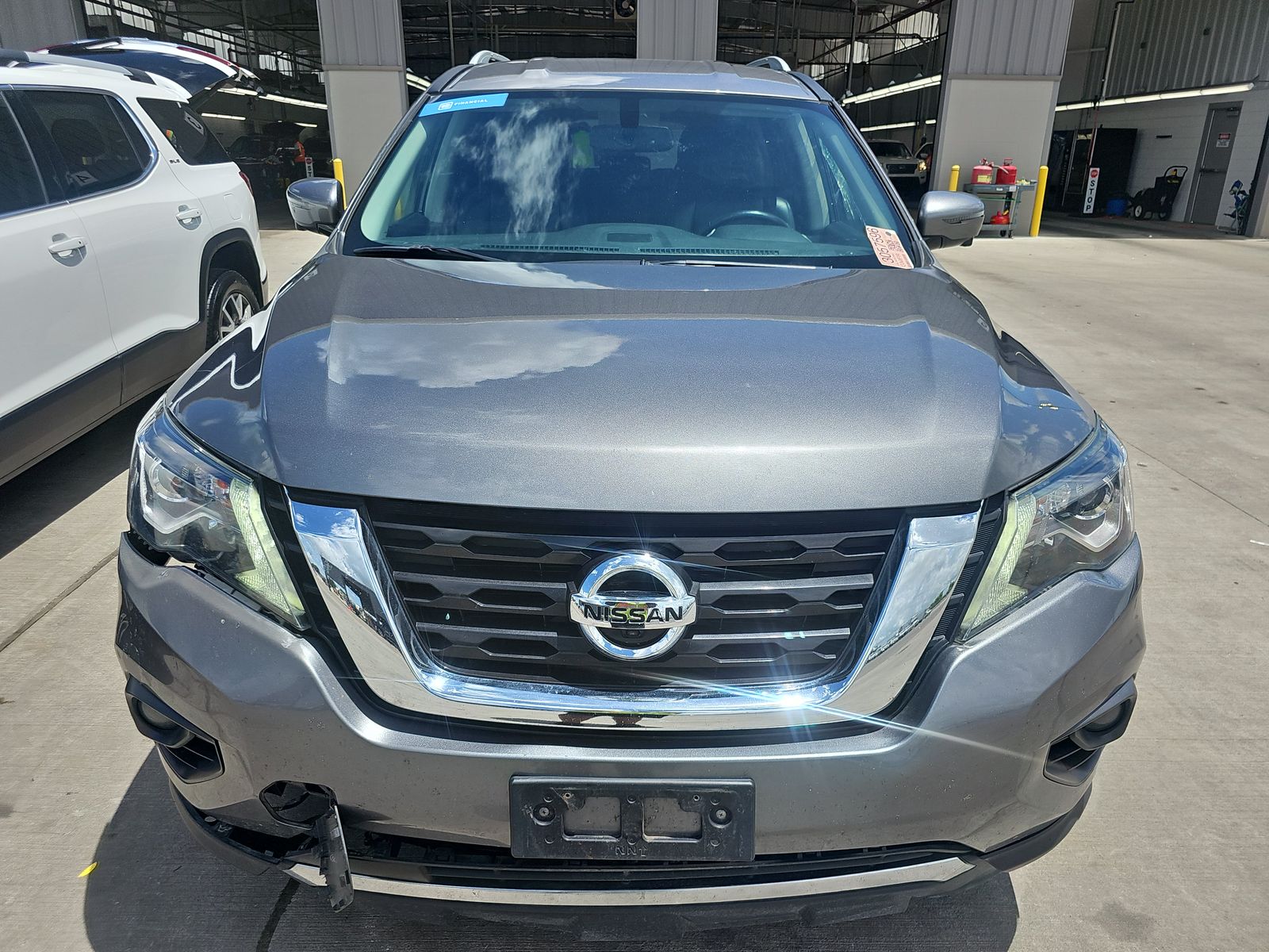 2019 Nissan Pathfinder SL FWD