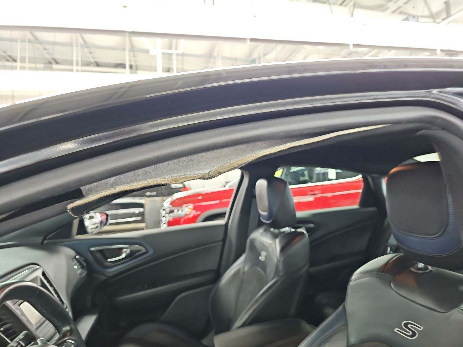 2016 Chrysler 200 S AWD