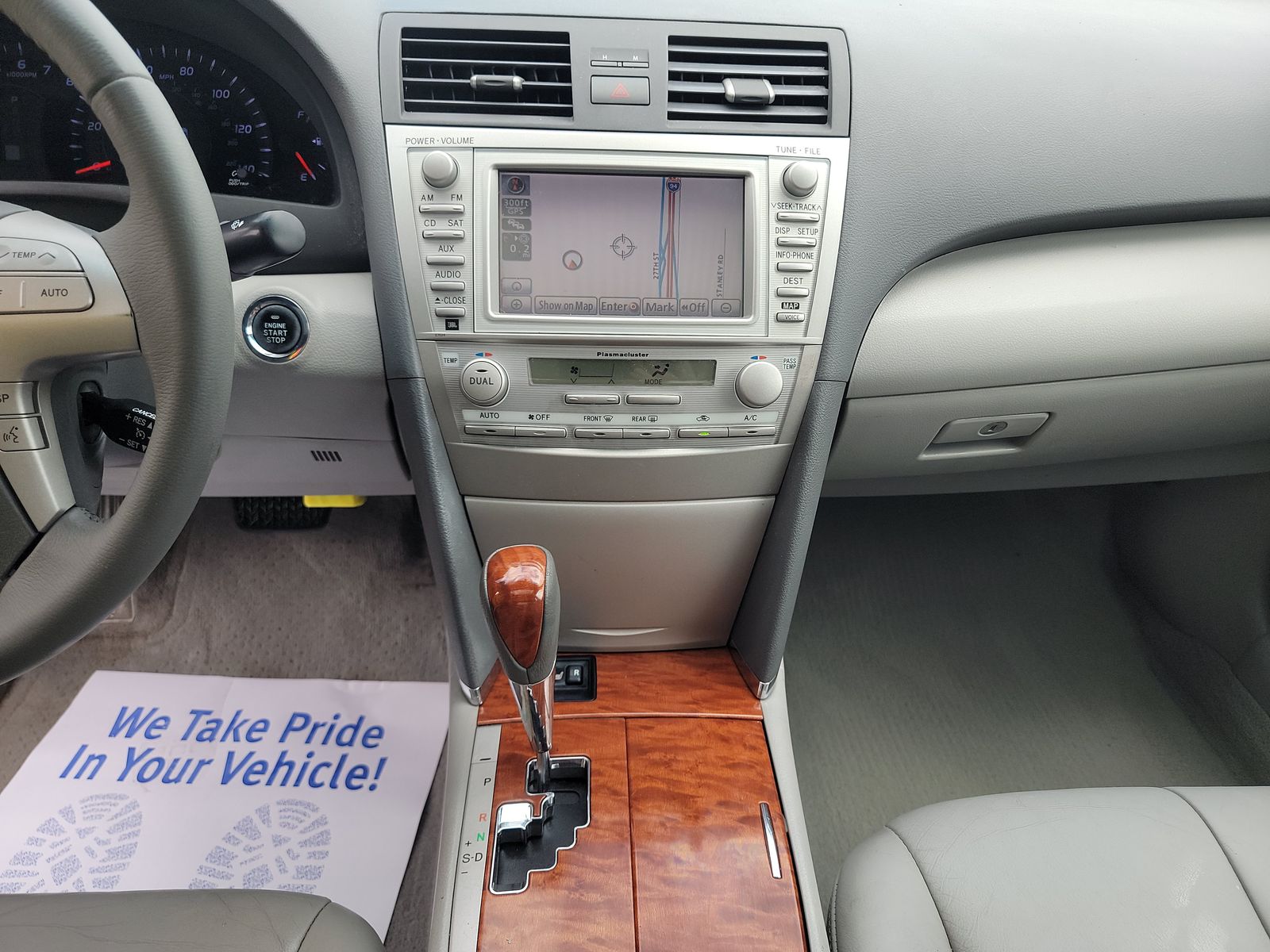 2010 Toyota Camry XLE FWD