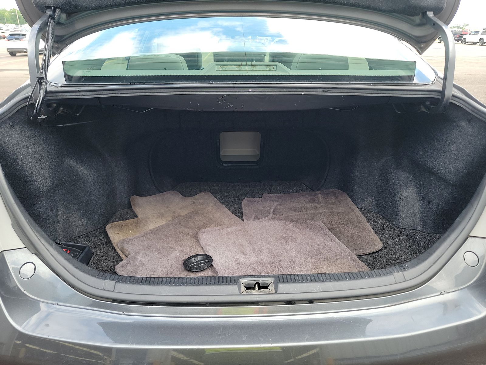 2010 Toyota Camry XLE FWD