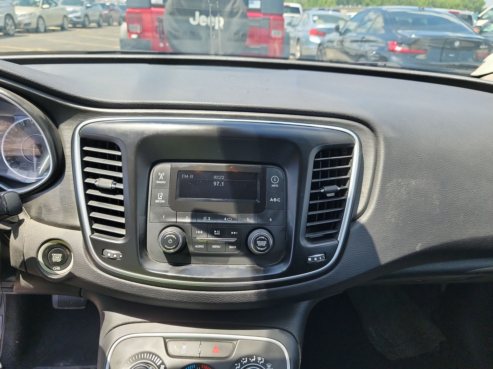 2017 Chrysler 200 LX FWD