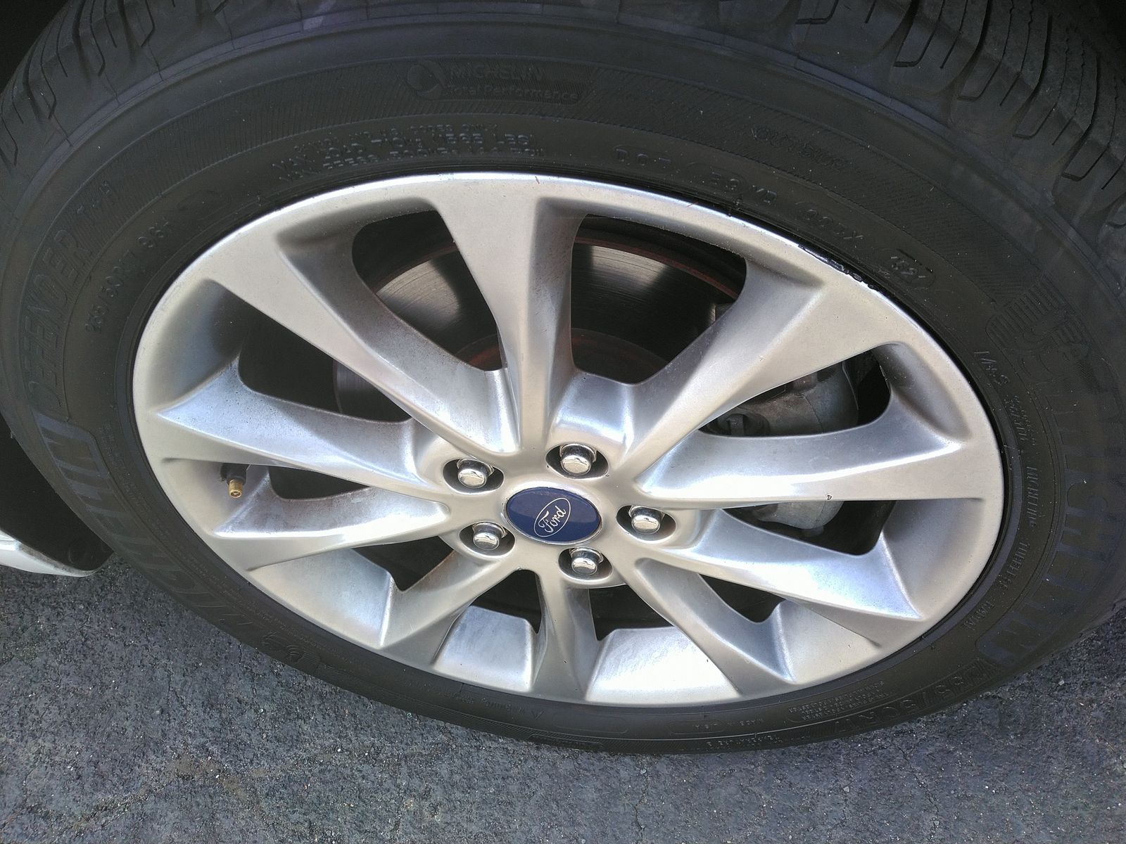 2017 Ford Fusion SE FWD