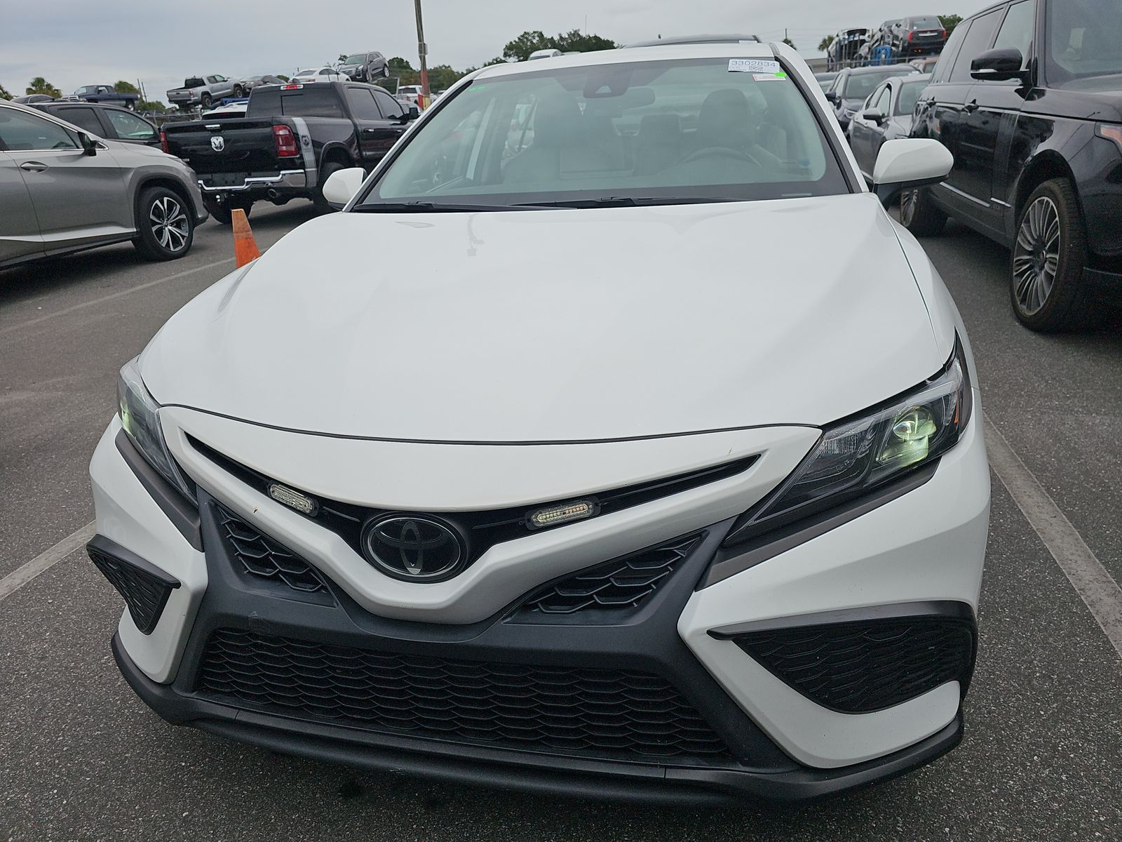 2021 Toyota Camry SE FWD